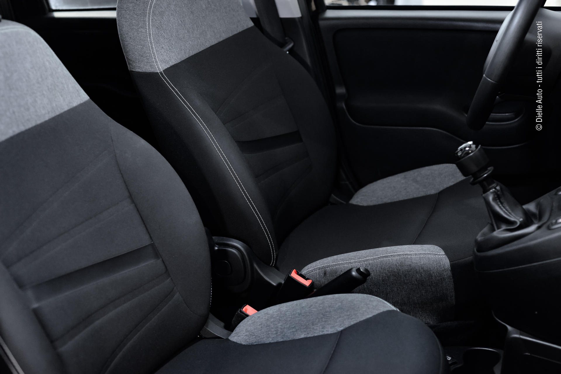 Fiat Panda 1.0 firefly hybrid City Life s&s 70cv 5p.ti