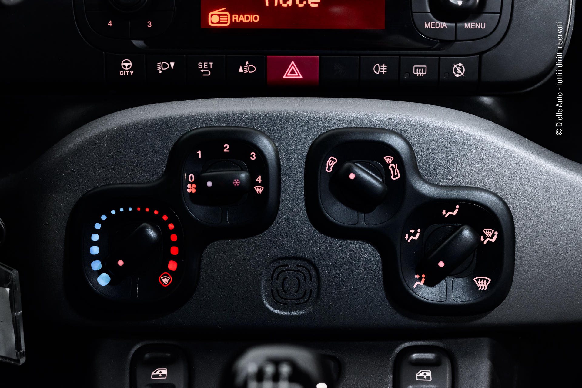 Fiat Panda 1.0 firefly hybrid City Life s&s 70cv 5p.ti