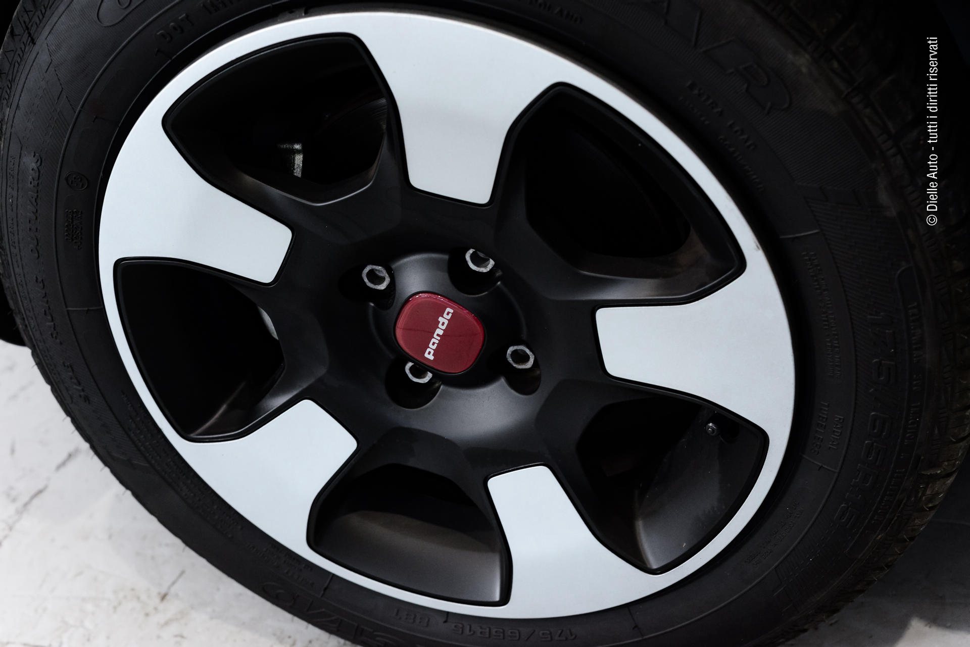 Fiat Panda 1.0 hybrid Cross s&s 70cv *CLIMA AUTOMATICO*