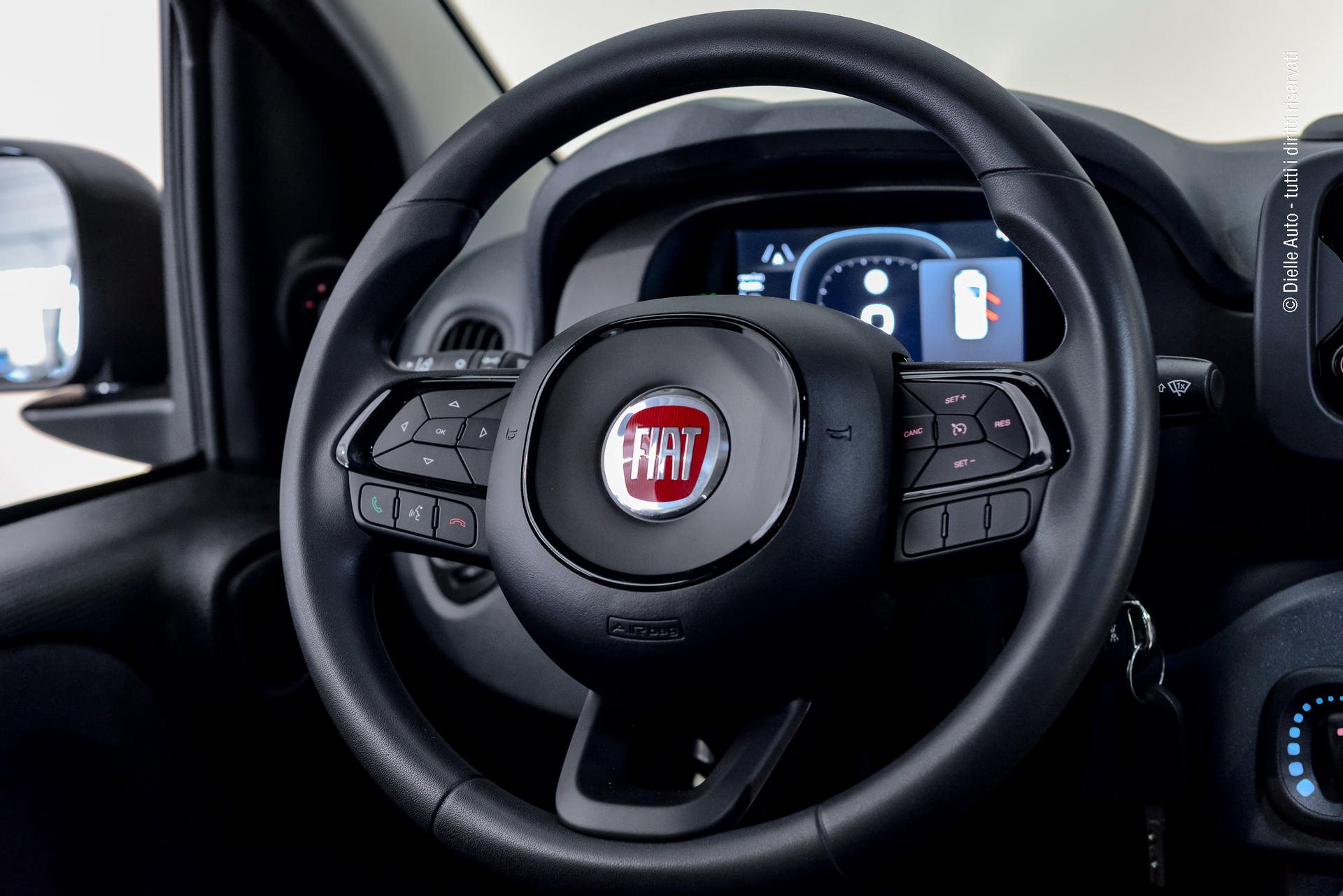 Fiat Pandina 1.0 firefly hybrid s&s 70cv 5p.ti