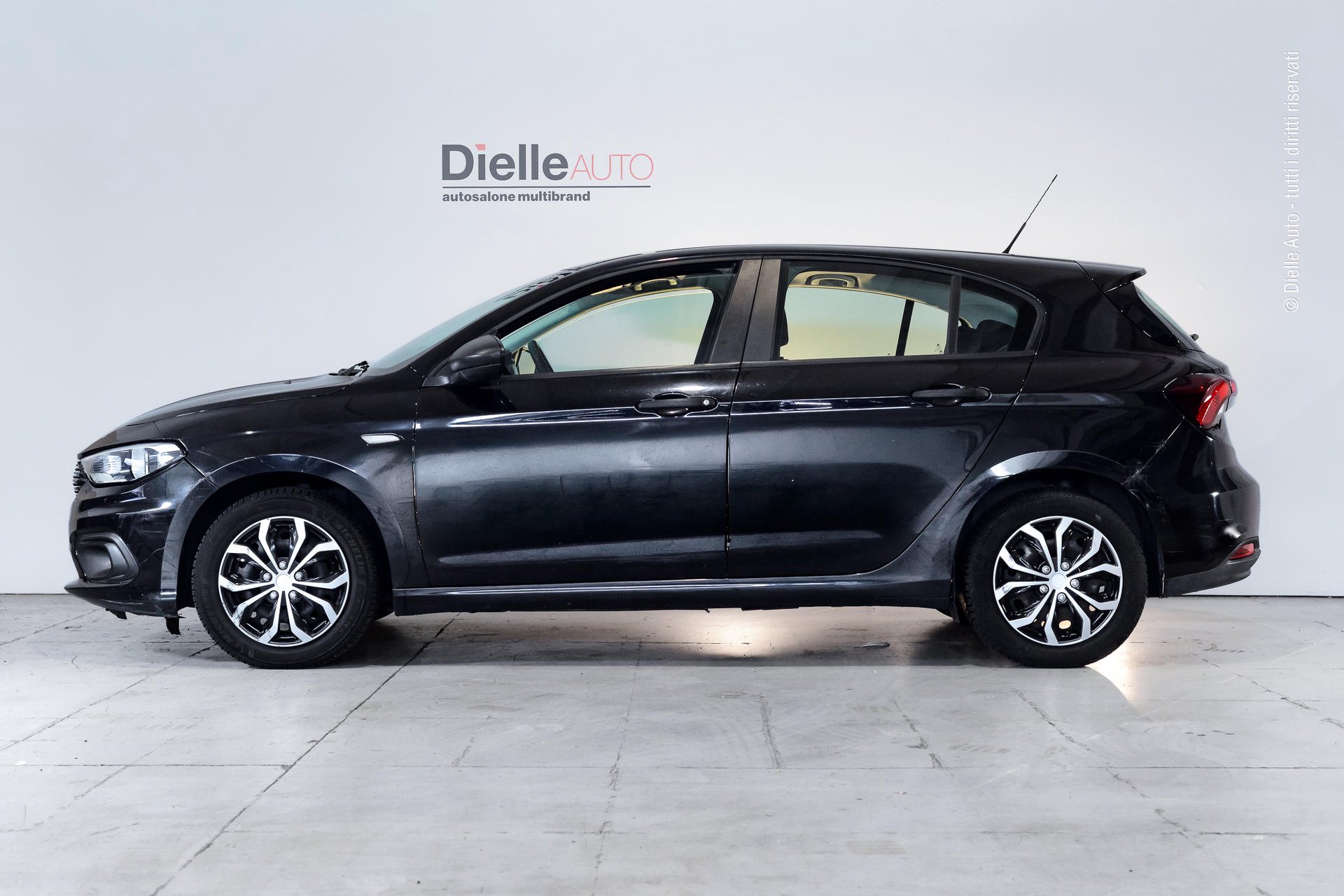 Fiat Tipo 5p 1.4 tjt Easy Gpl 120cv my17