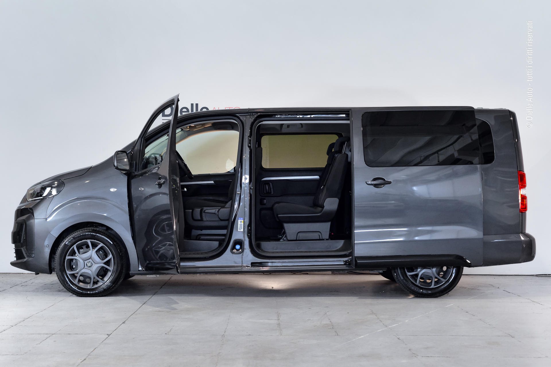 Fiat Scudo Ulysse combi M1 2.0 bluehdi 180cv L3H1 at8