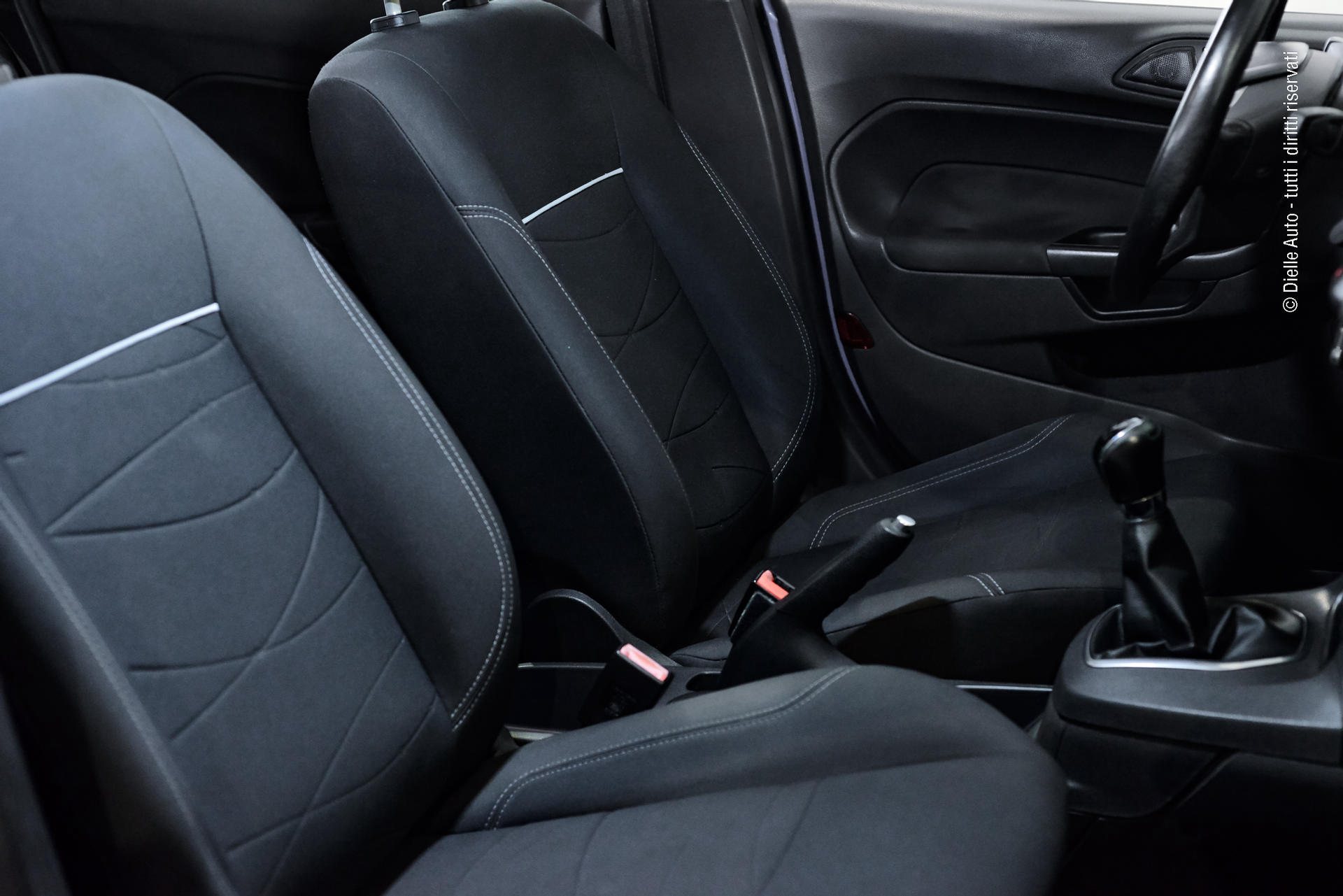 Ford Fiesta 5p 1.2 Business 60cv