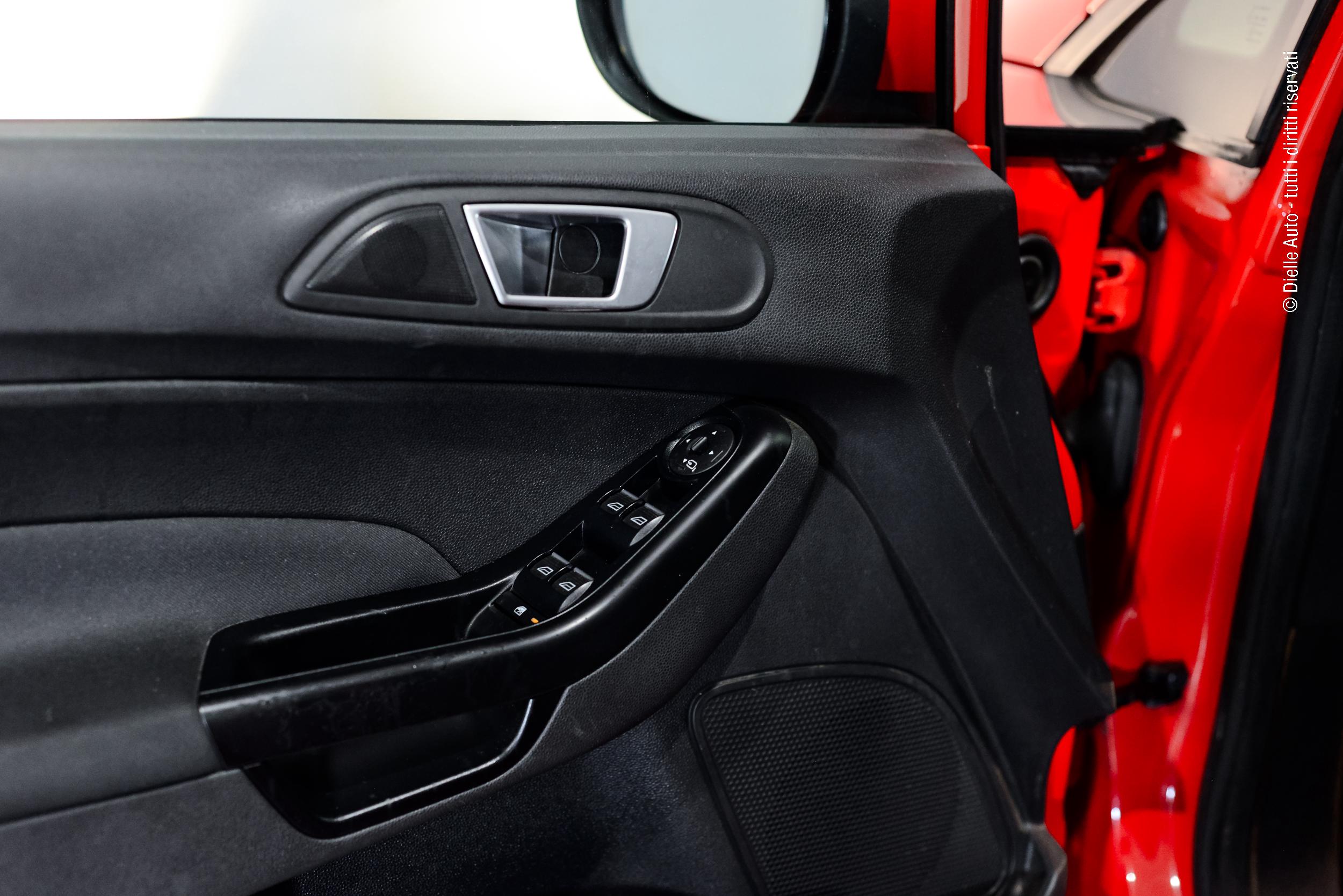 Ford Fiesta 5p 1.0 ecoboost ST-line 100cv