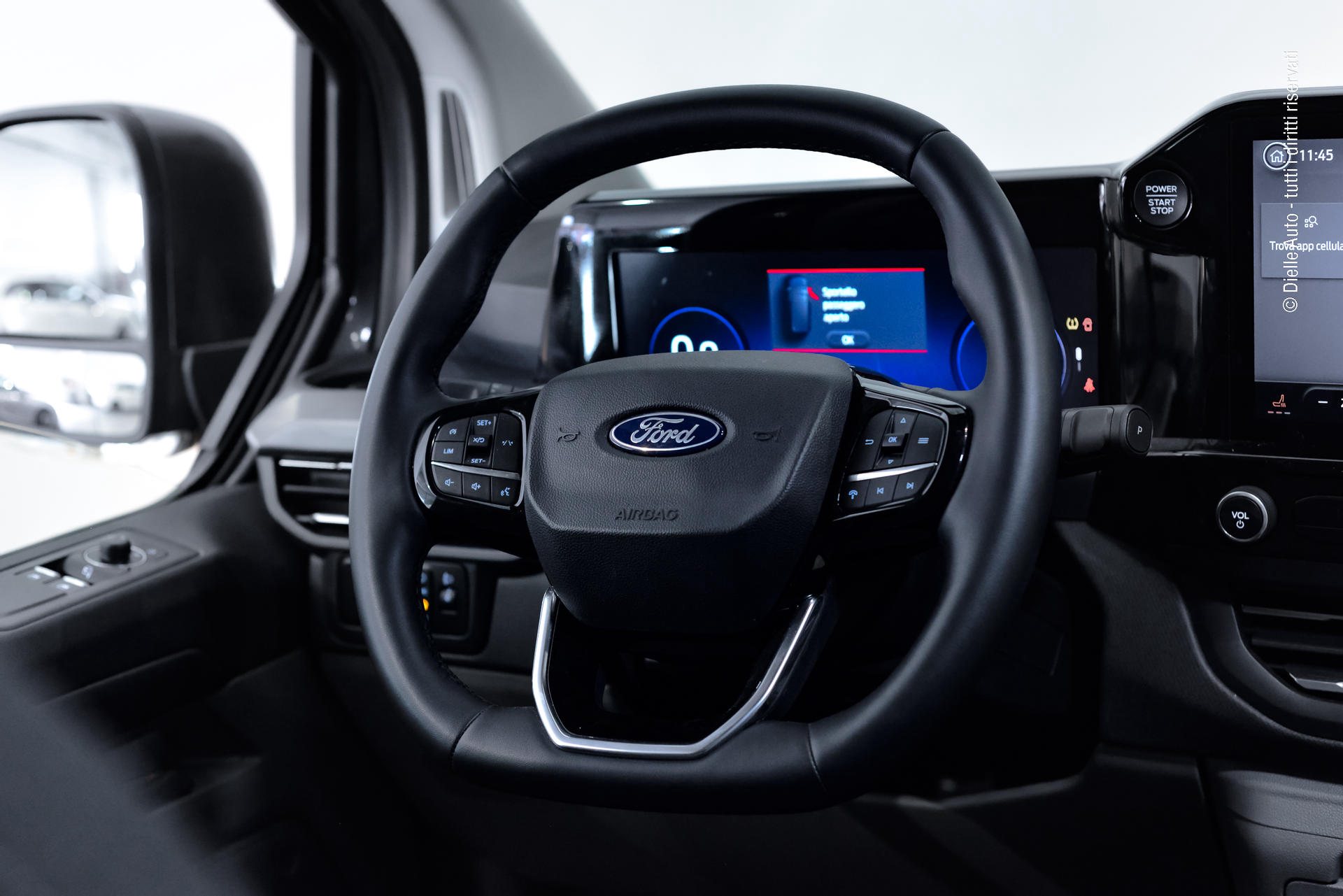 Ford tourneo custom 320 2.0 ecoblue 170cv Titanium L2H1 A8 + winter pack