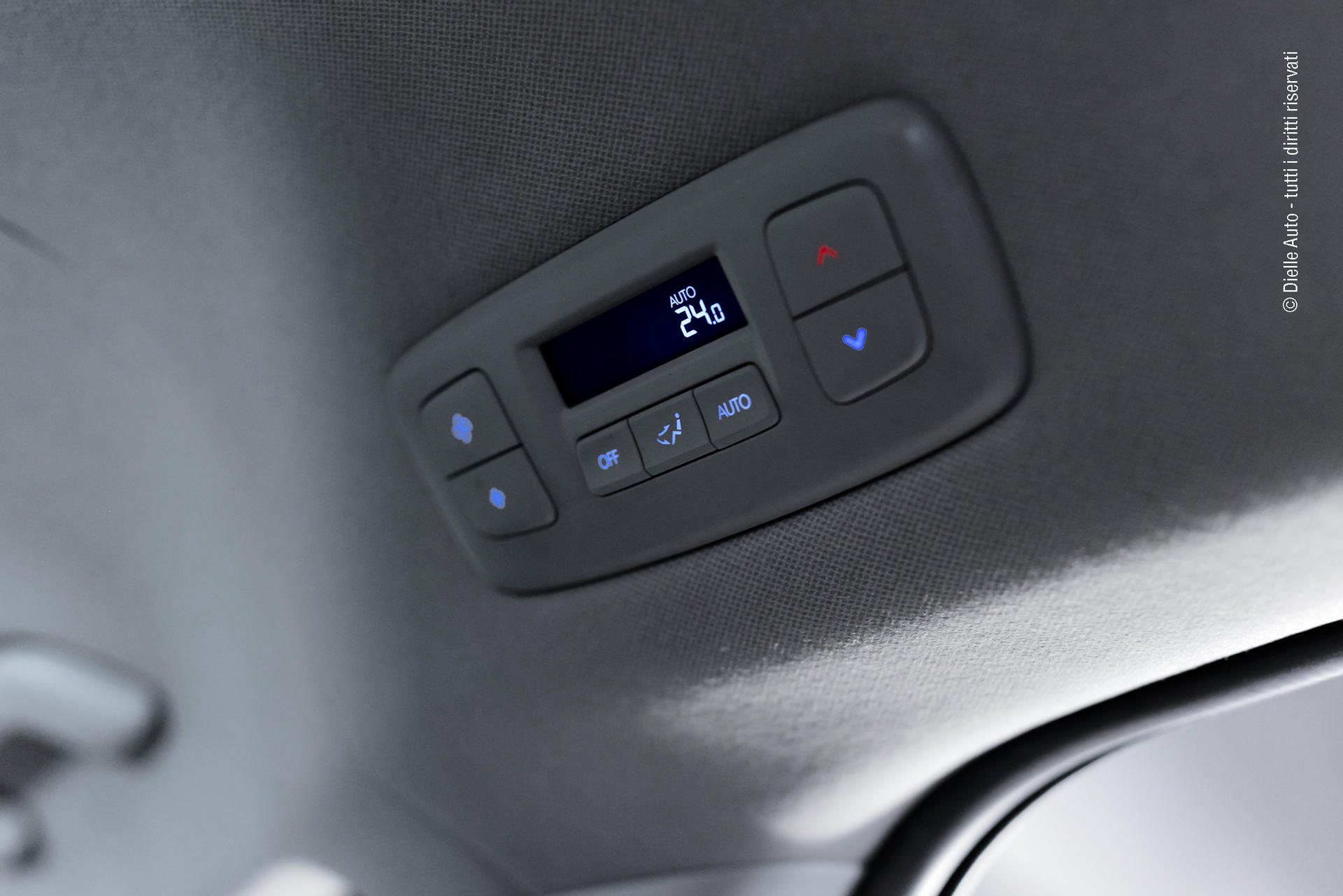 Hyundai Staria 2.2 Wagon awd auto 9 POSTI