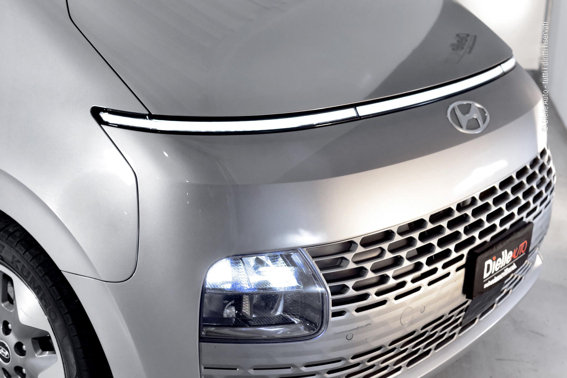 Hyundai Staria 2.2 Wagon awd auto 9 POSTI