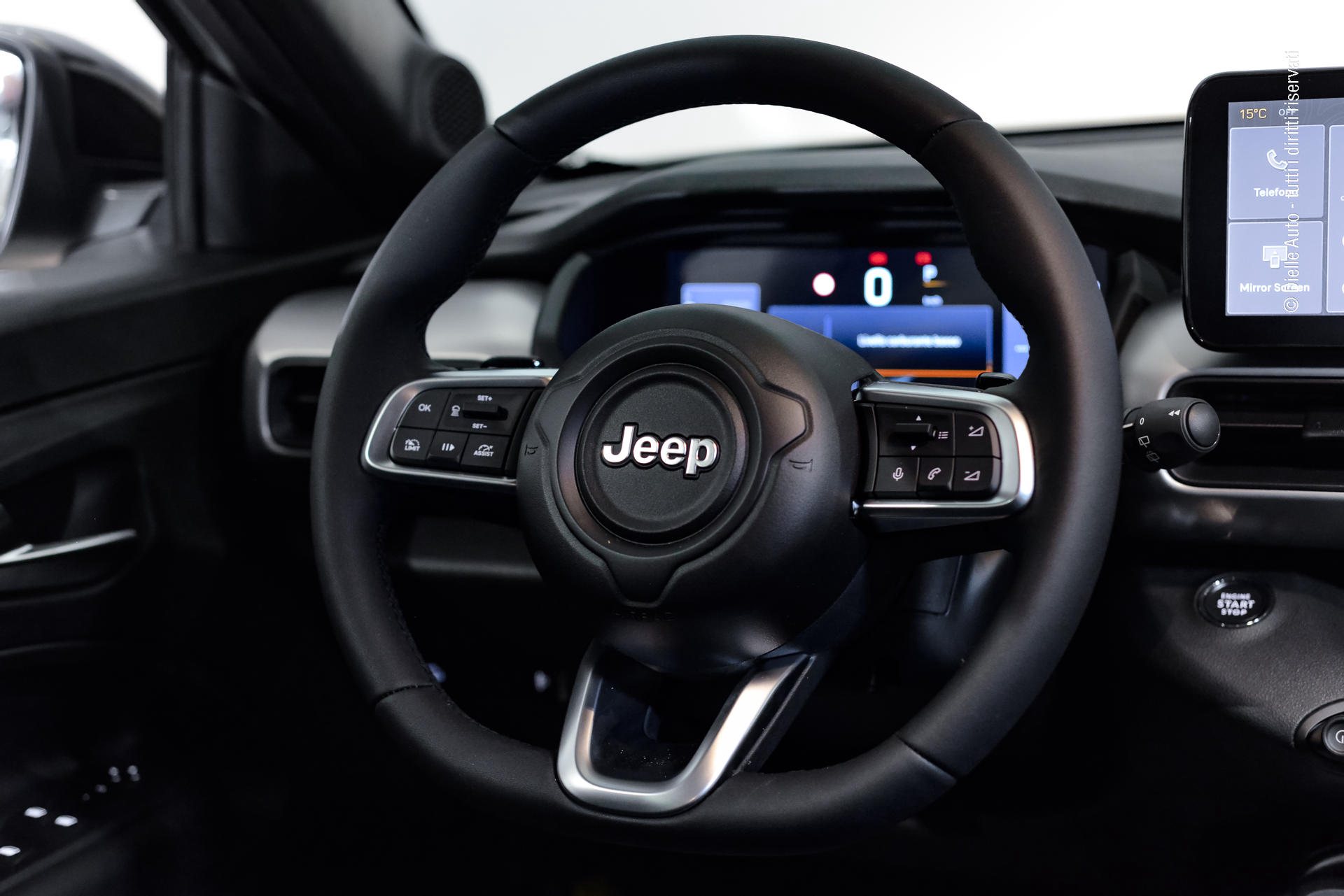 Jeep Avenger 1.2 turbo e-hybrid mhev Altitude fwd 110cv edct6