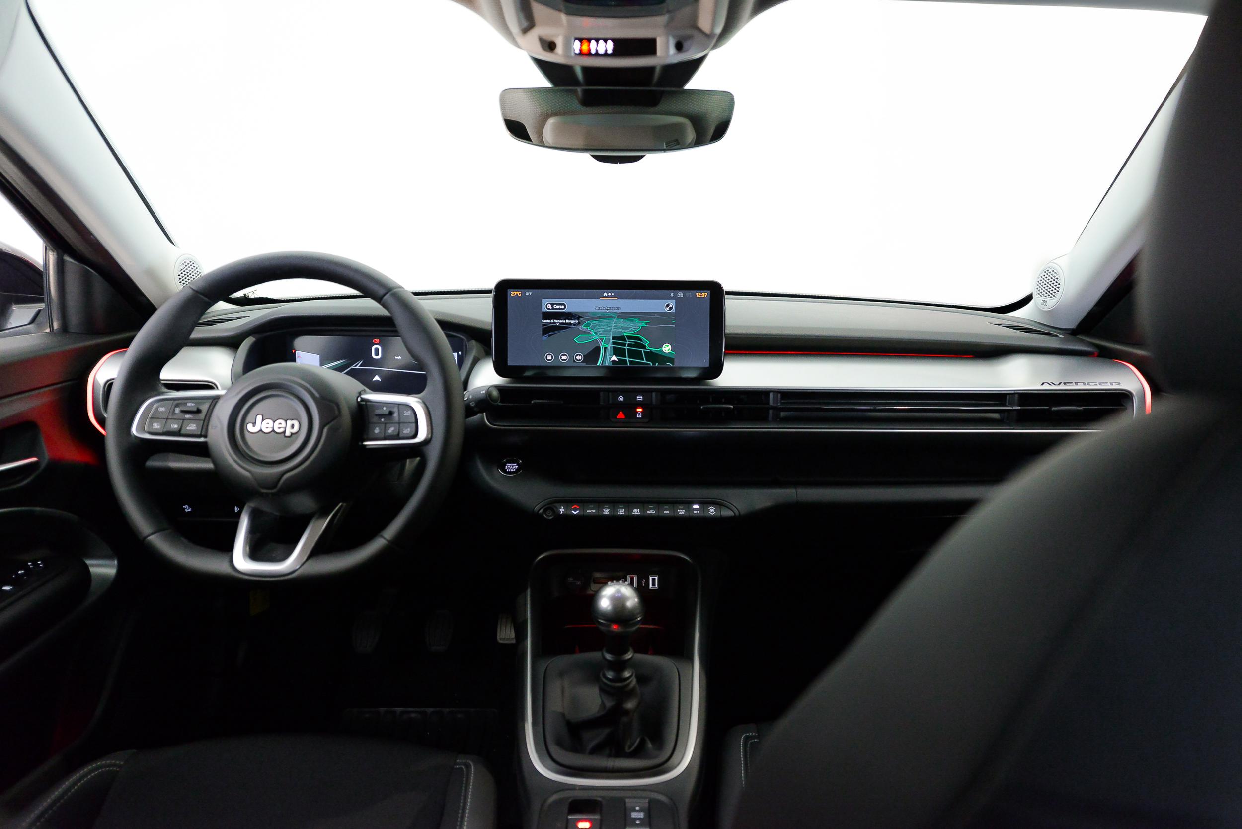 Jeep Avenger 1.2 turbo Summit fwd 110cv Mhev