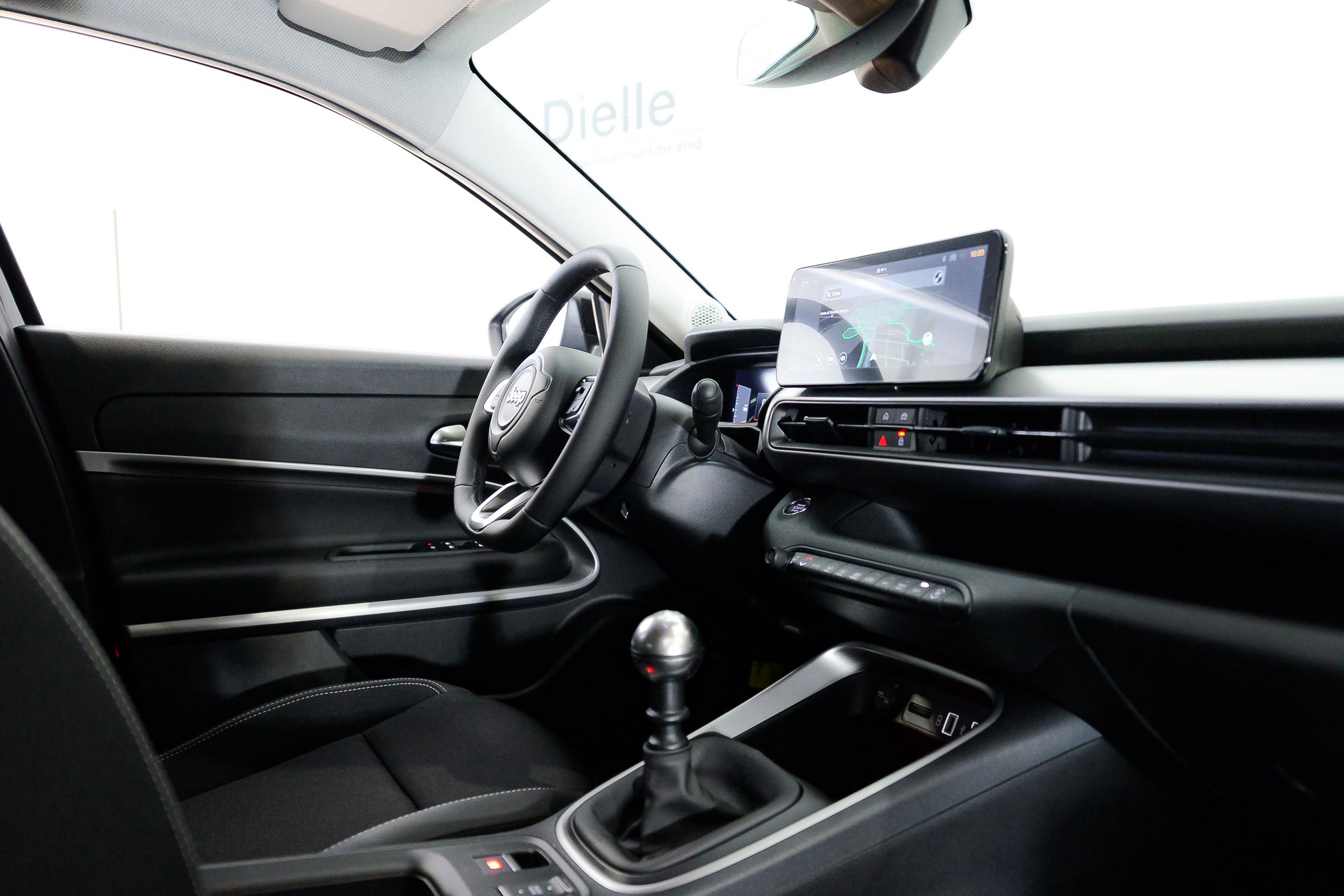 Jeep Avenger 1.2 turbo Summit fwd 110cv Mhev