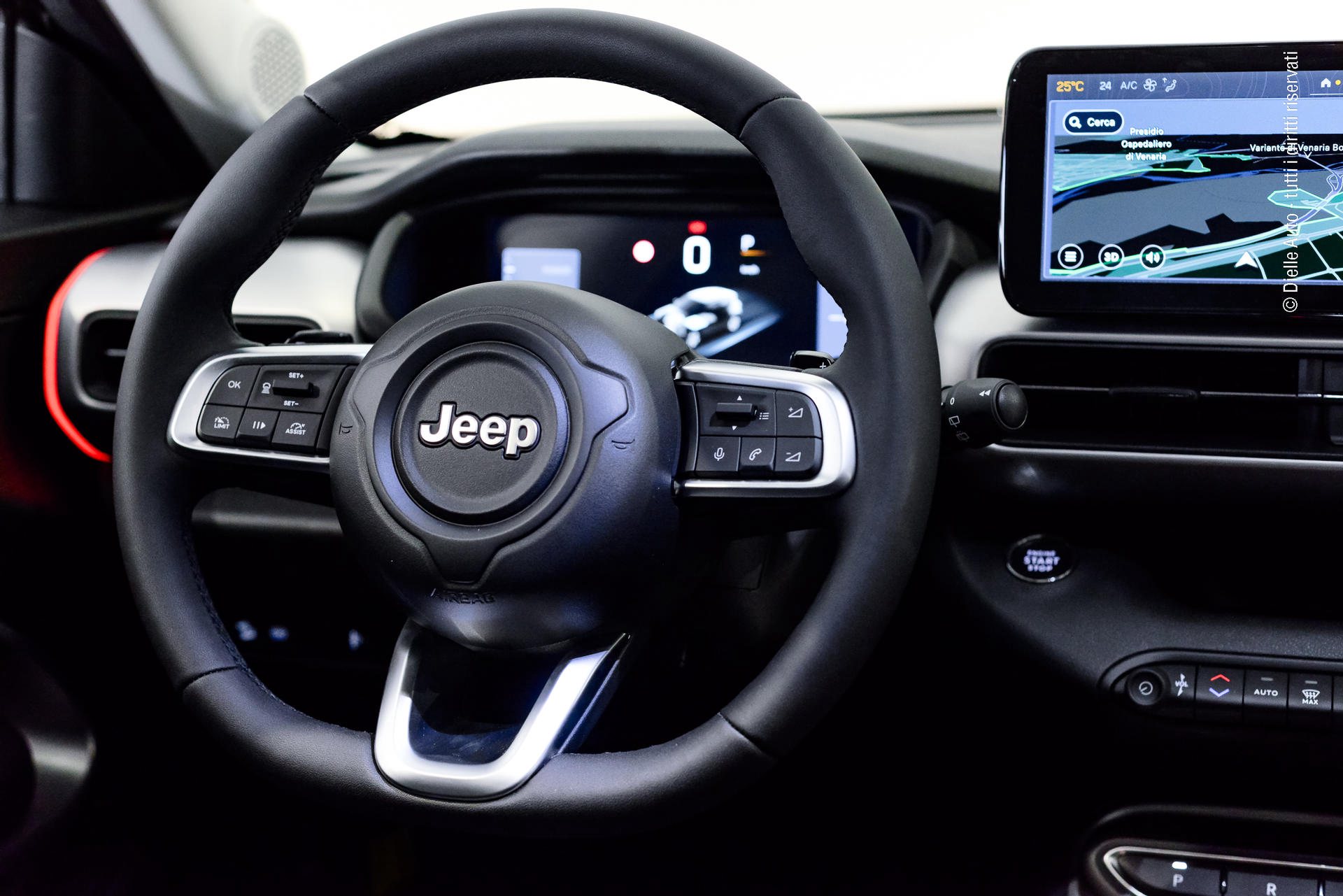 Jeep Avenger 1.2 turbo e-hybrid mhev Summit fwd 110cv edct6 *TETTO APRIBILE*