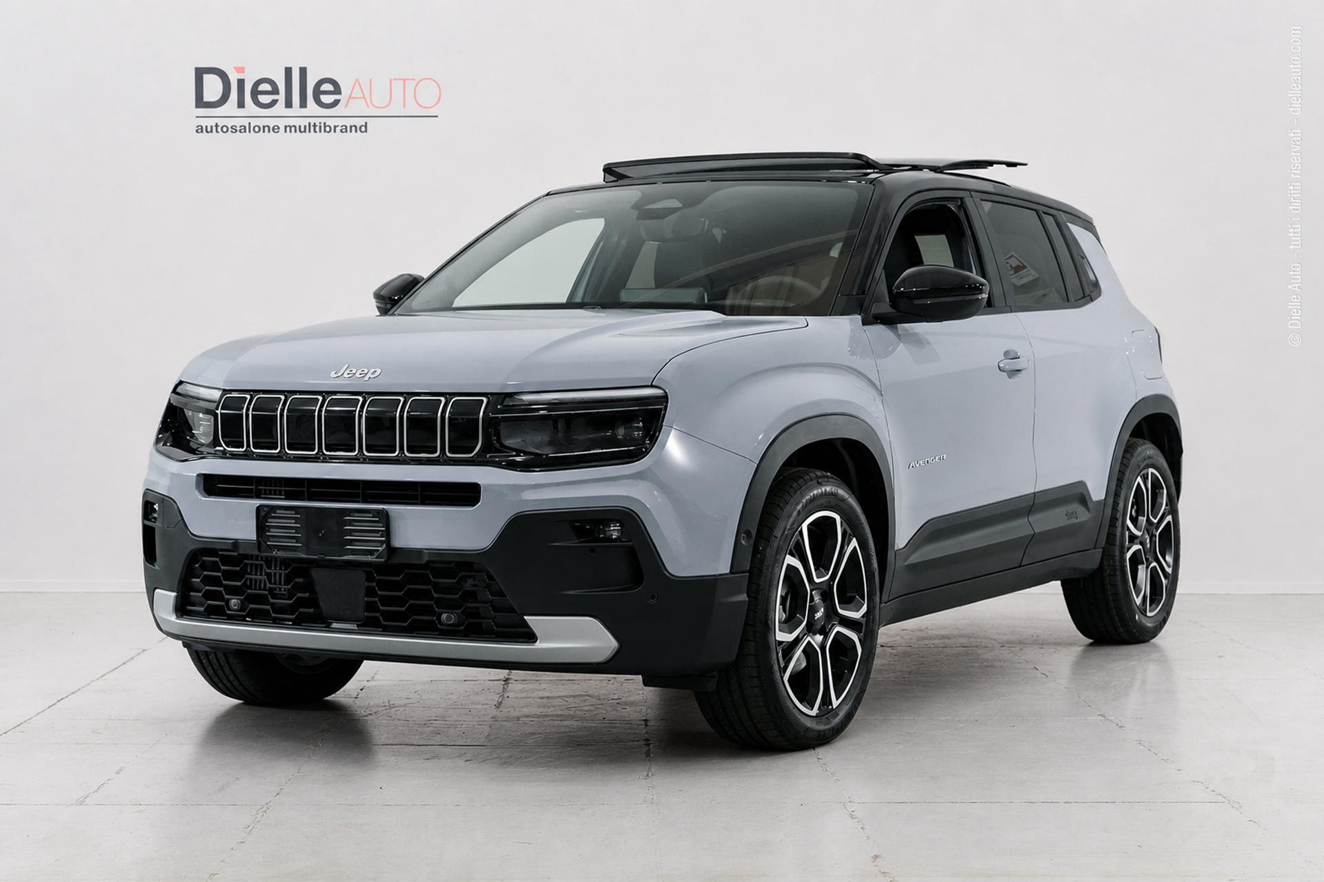 Jeep Avenger 1.2 turbo e-hybrid mhev Summit fwd 100cv edct6 *TETTO APRIBILE*