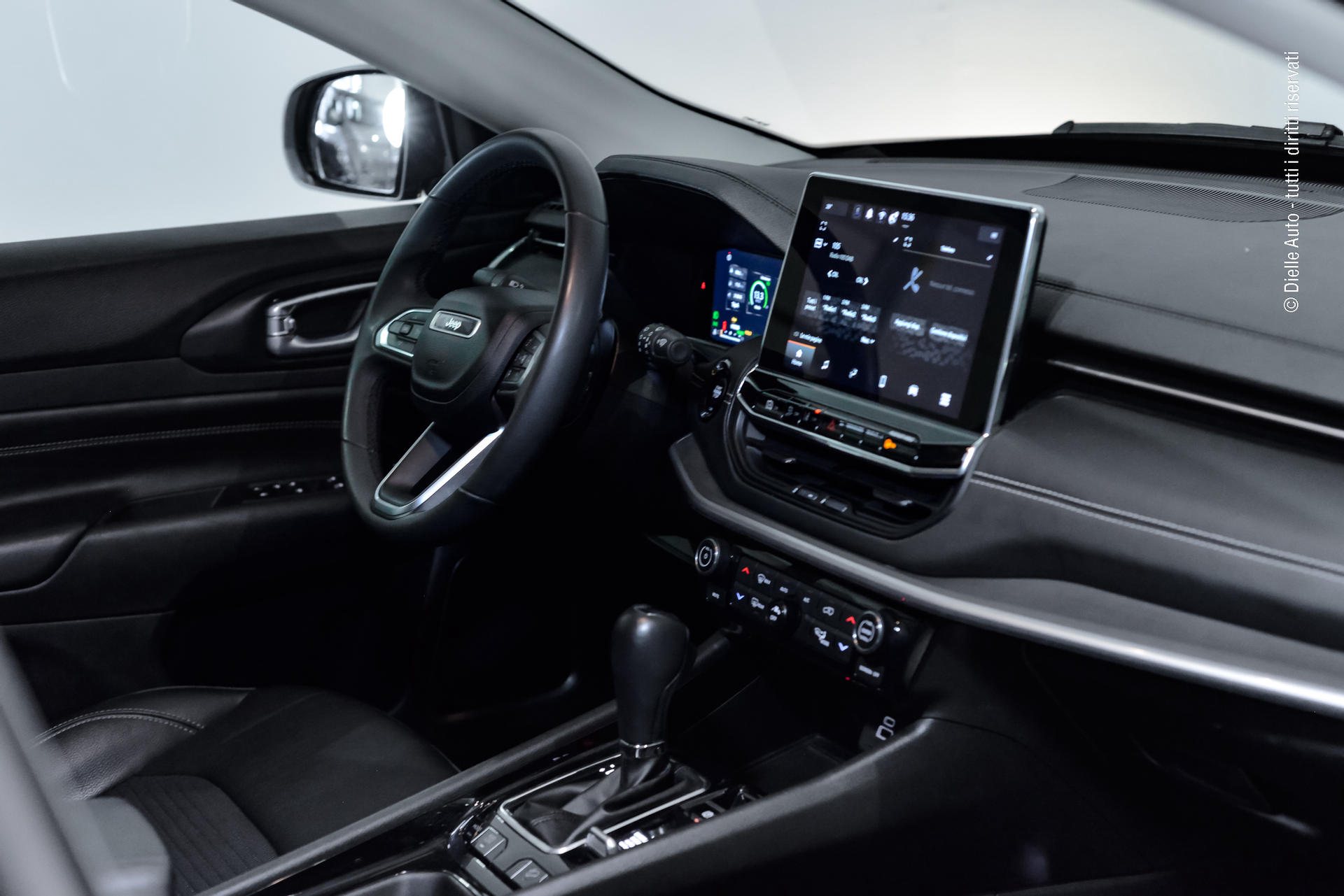 Jeep JEEP COMPASS 1.3 TURBO T4 PHEV LIMITED 4xe AUTO - AUTOCARRO N1 5 POSTI - 