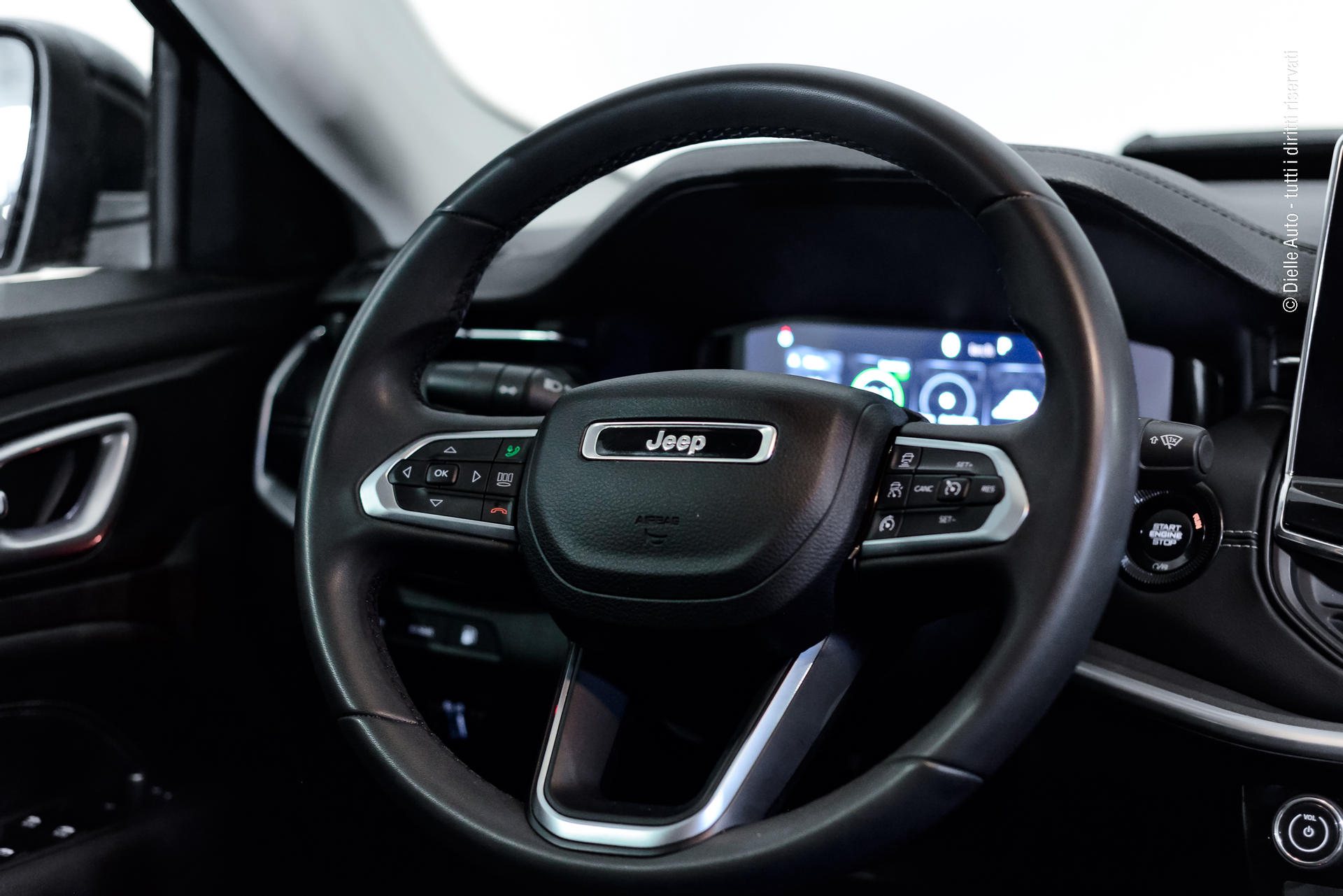 Jeep JEEP COMPASS 1.3 TURBO T4 PHEV LIMITED 4xe AUTO - AUTOCARRO N1 5 POSTI - 