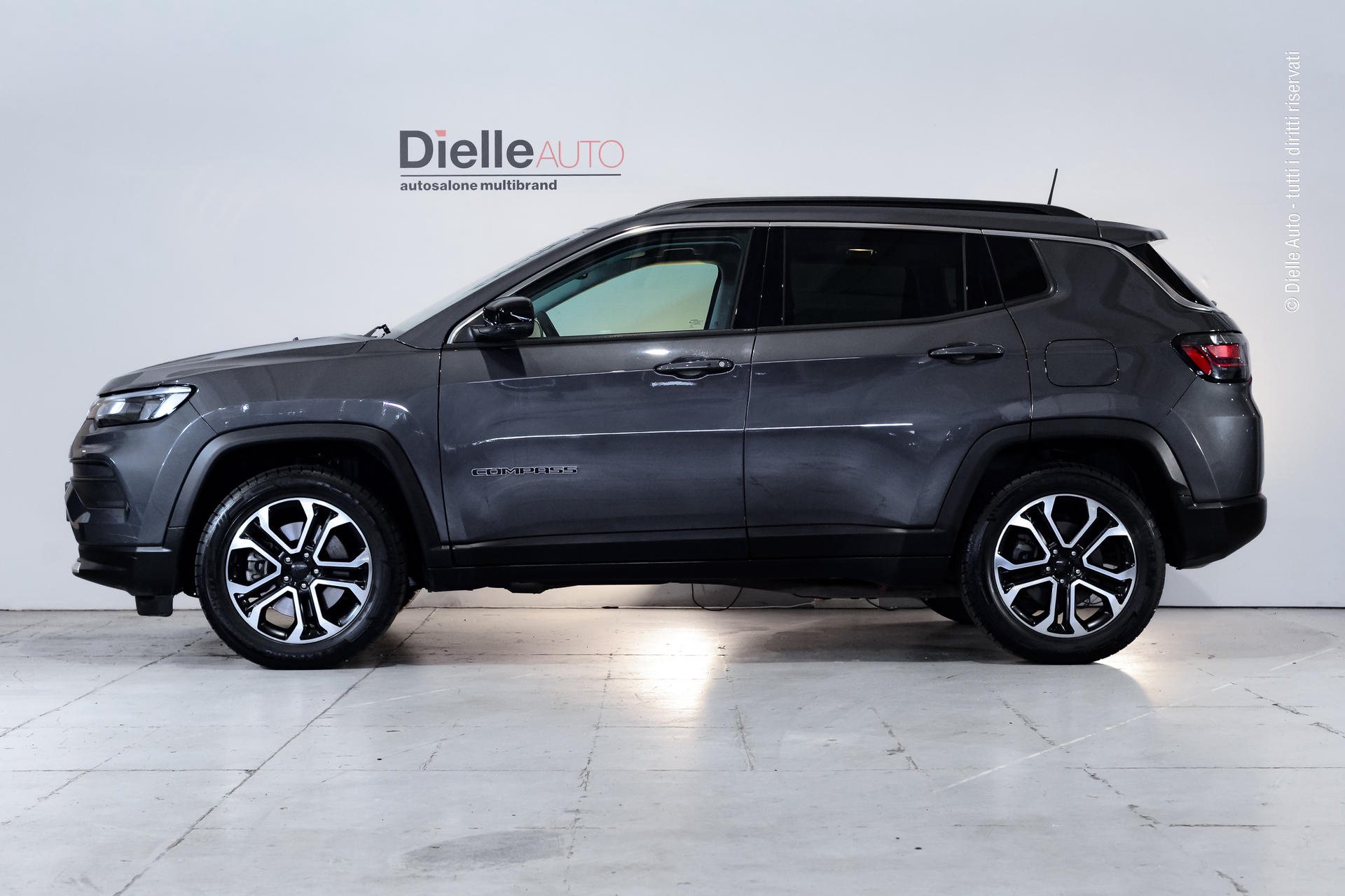 Jeep JEEP COMPASS 1.3 TURBO T4 PHEV LIMITED 4xe AUTO - AUTOCARRO N1 5 POSTI - 