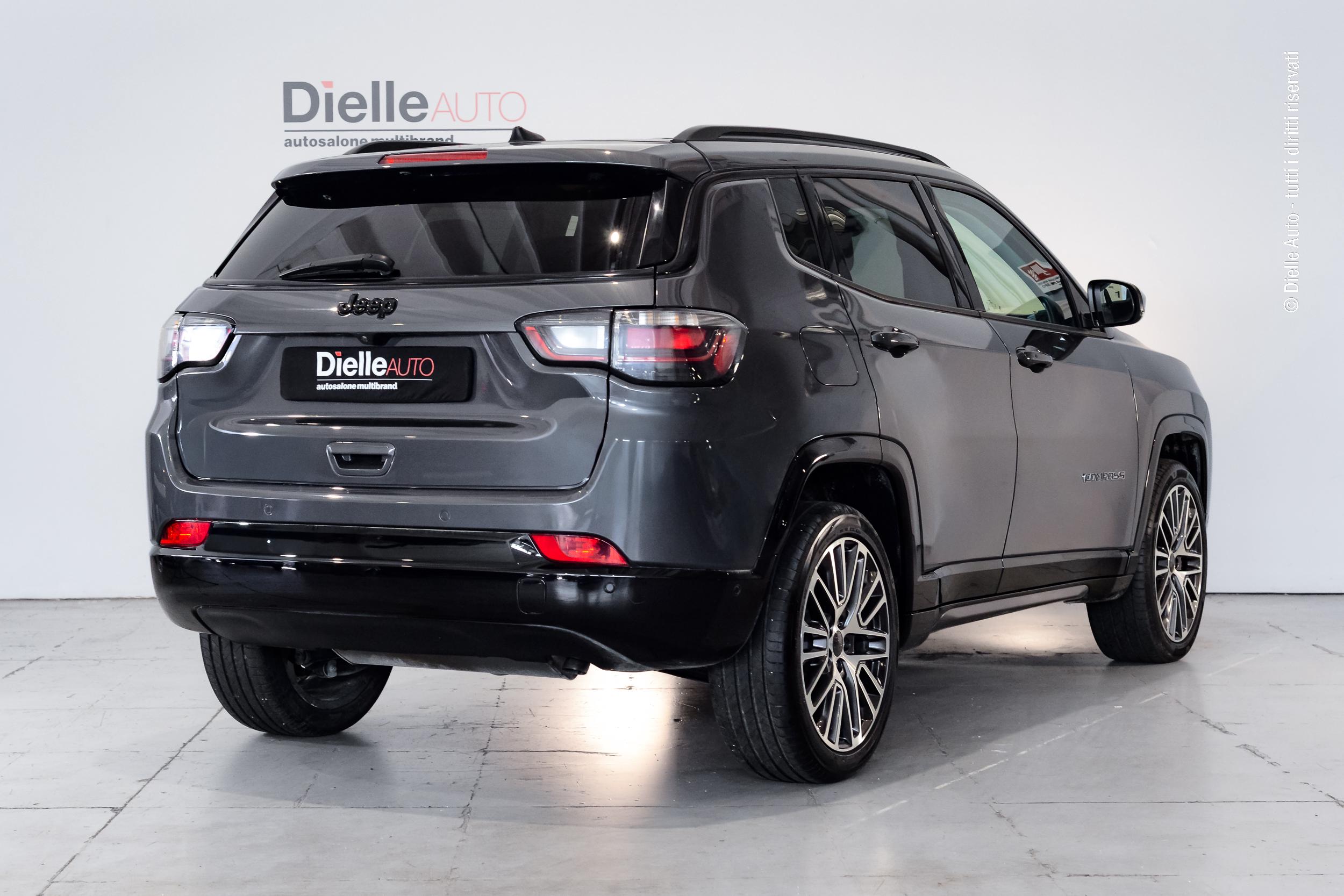 Jeep Compass 1.5 turbo t4 mhev Summit 2wd 130cv dct