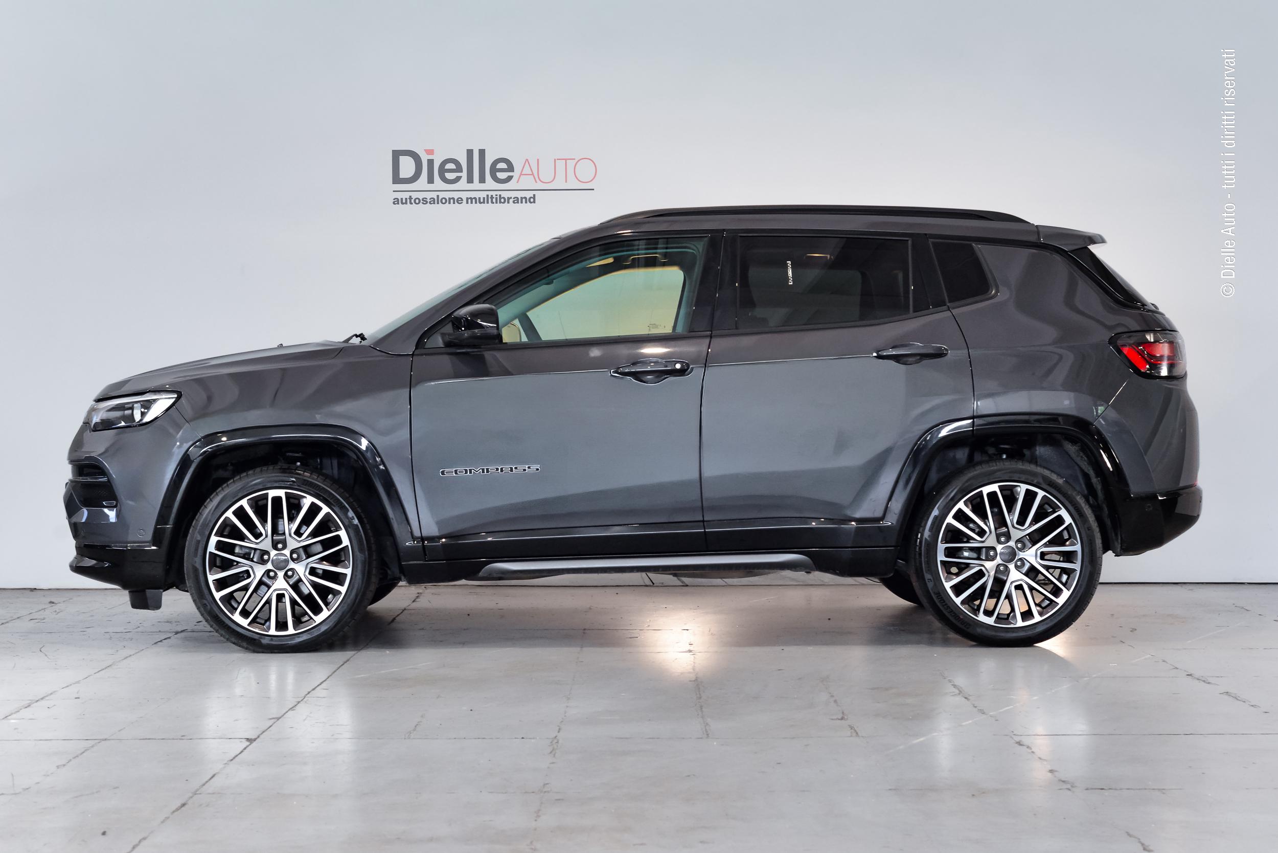 Jeep Compass 1.5 turbo t4 mhev Summit 2wd 130cv dct