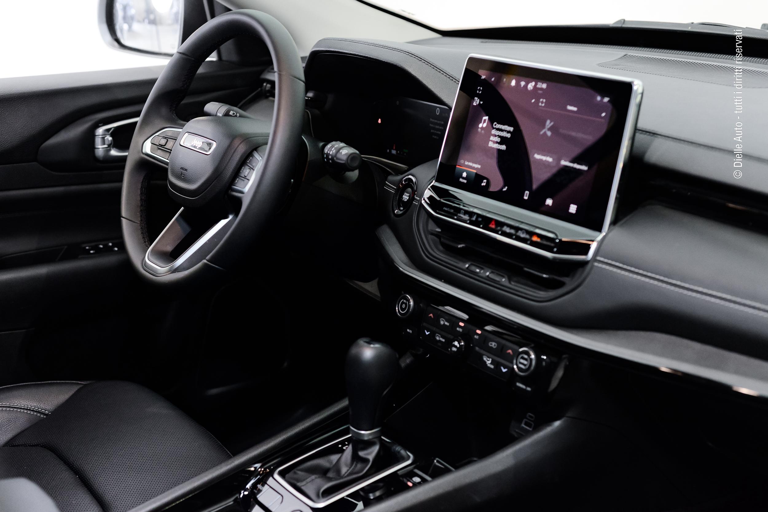 Jeep Compass 1.5 turbo t4 mhev Summit 2wd 130cv dct