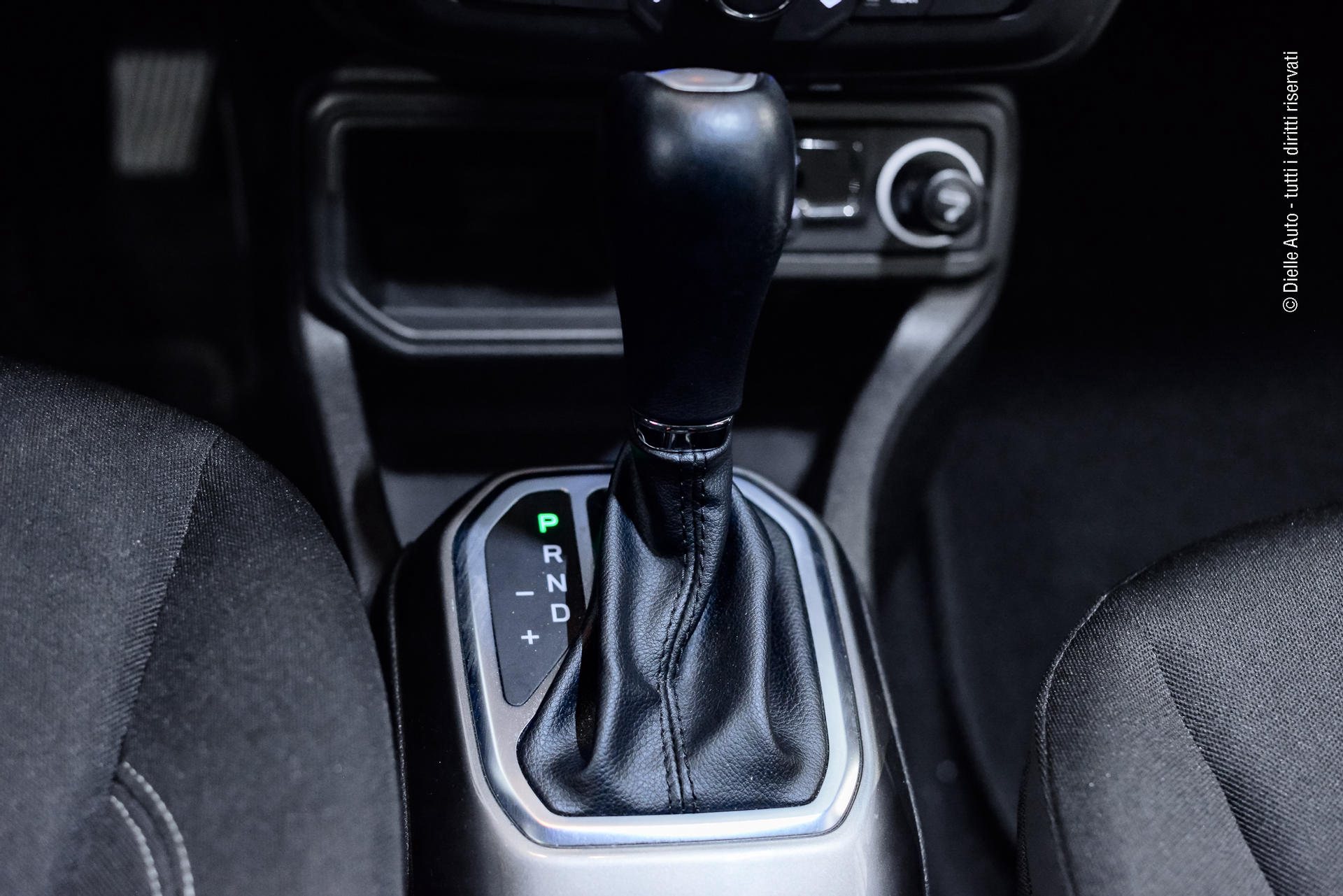 Jeep Renegade 1.6 mjt Limited fwd 120cv auto