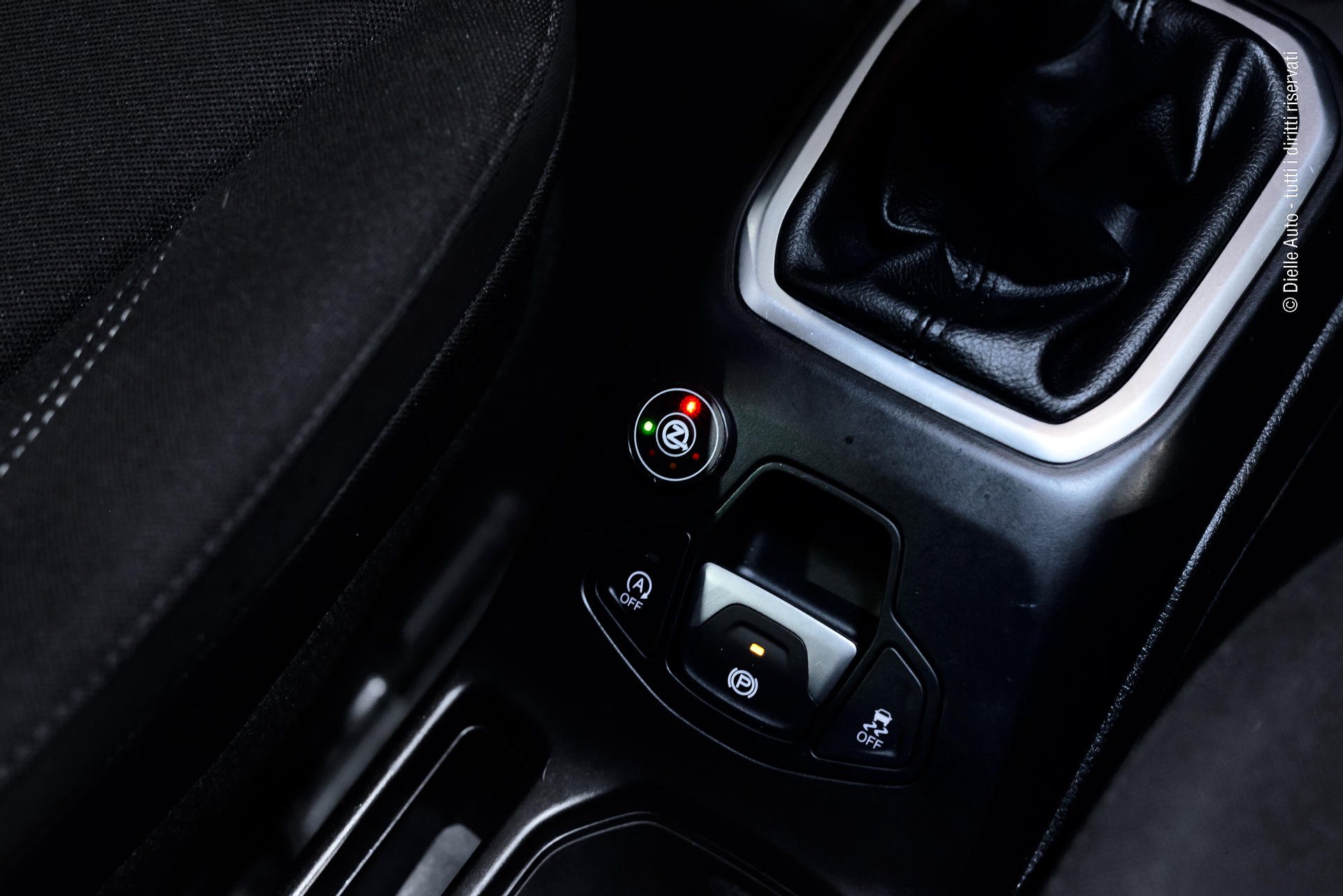 Jeep Renegade 1.0 t3 Longitude 2wd + GPL a.m.