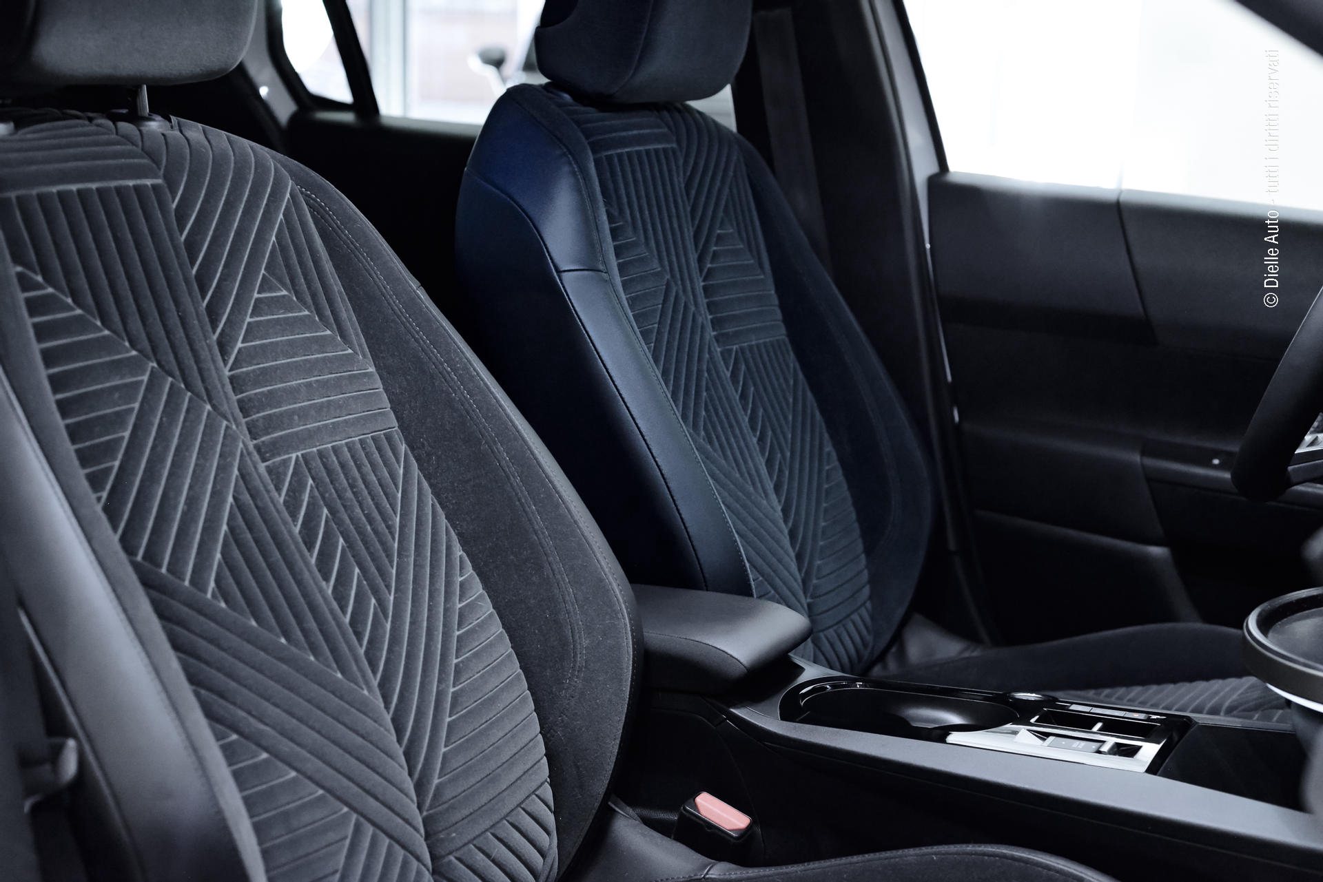 Lancia Ypsilon 1.2 mhev LX 110cv e-dct