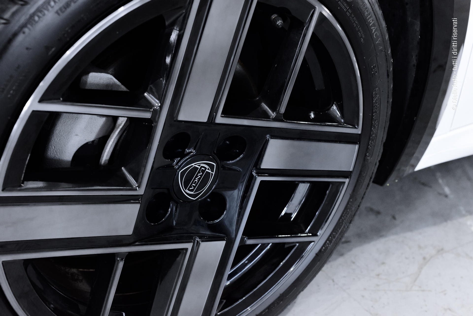 Lancia Ypsilon 1.2 mhev LX 110cv e-dct