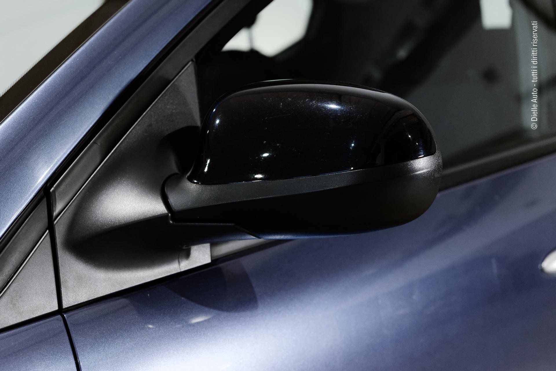 Lancia Ypsilon 1.0 firefly hybrid Gold s&s 70cv 5p.ti