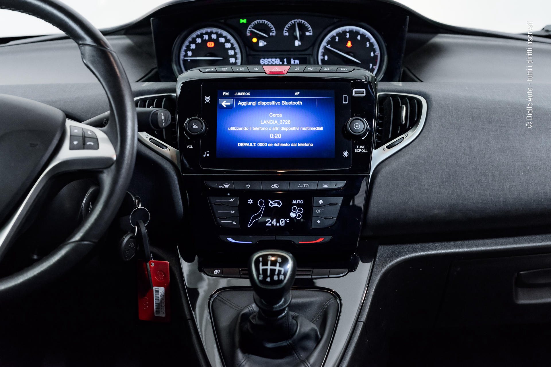 Lancia Ypsilon 1.0 firefly hybrid Gold s&s 70cv