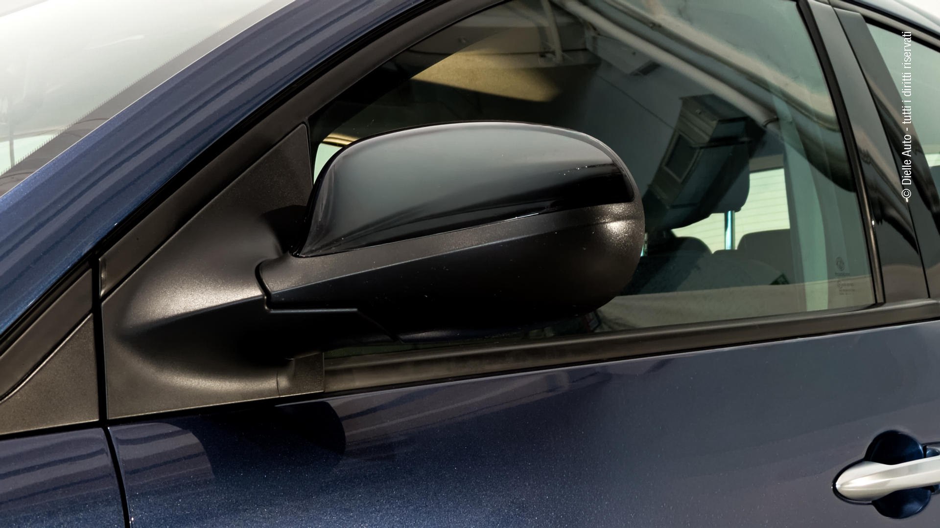 Lancia Ypsilon 1.0 firefly hybrid Gold s&s 70cv 5p.ti