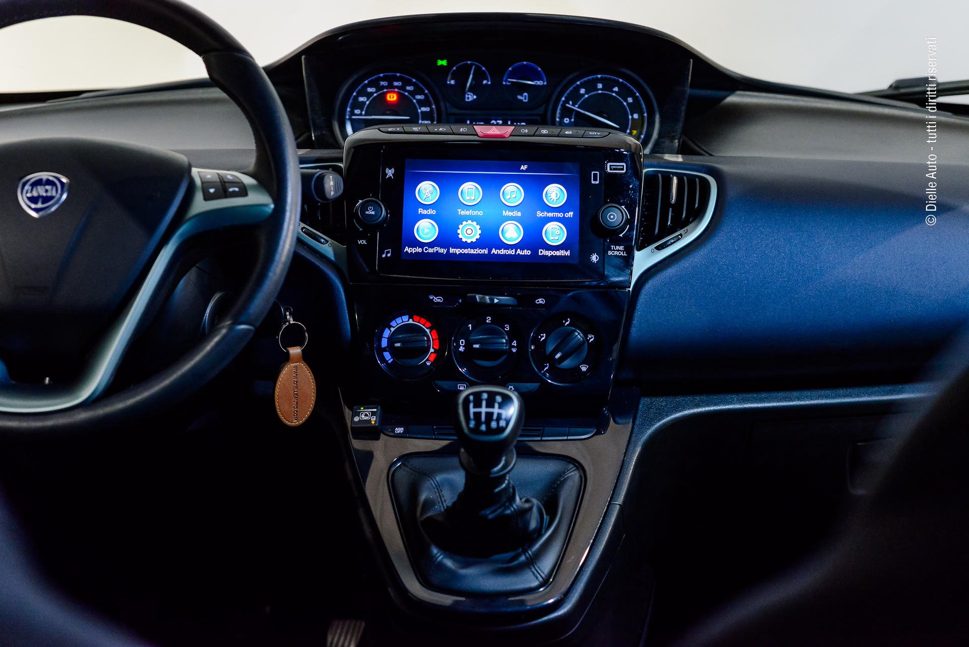Lancia Ypsilon 1.0 hybrid Gold + GPL am