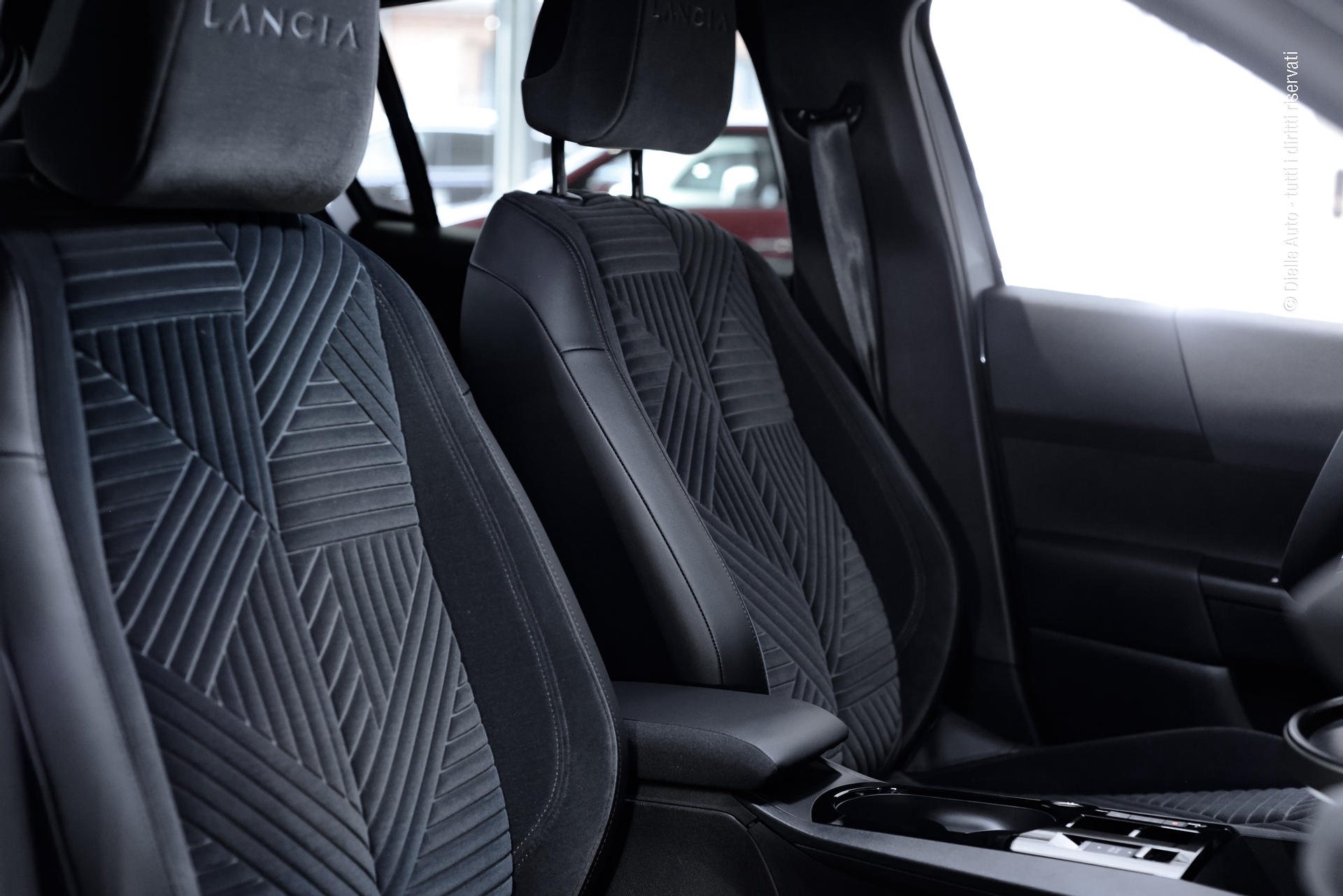 Lancia Ypsilon 1.2 mhev LX 110cv e-dct