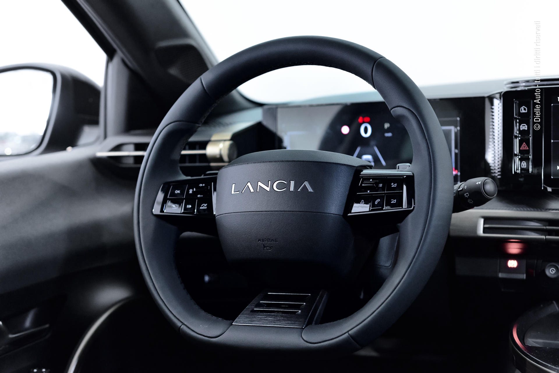 Lancia Ypsilon 1.2 mhev LX 110cv e-dct