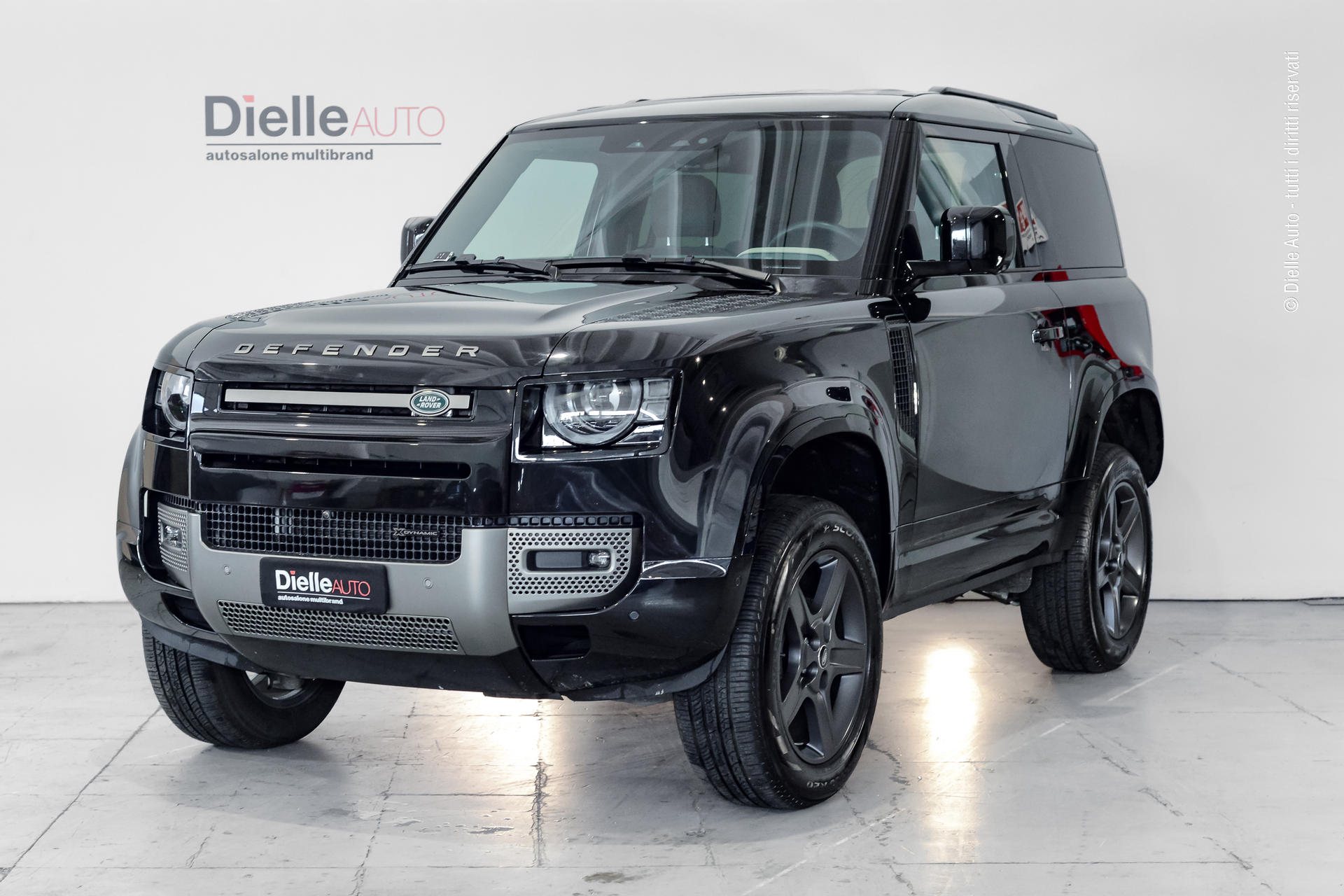 Land Rover Defender VII 90 3.0d i6 mhev X-Dynamic SE awd 200cv auto