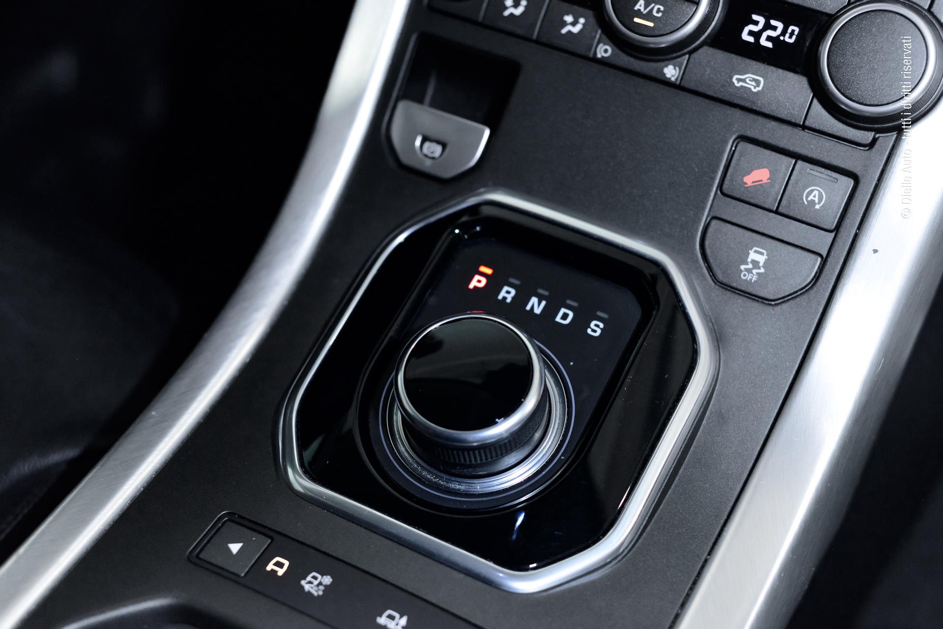 Land Rover Range Rover Evoque 5p 2.0 td4 SE 180cv auto