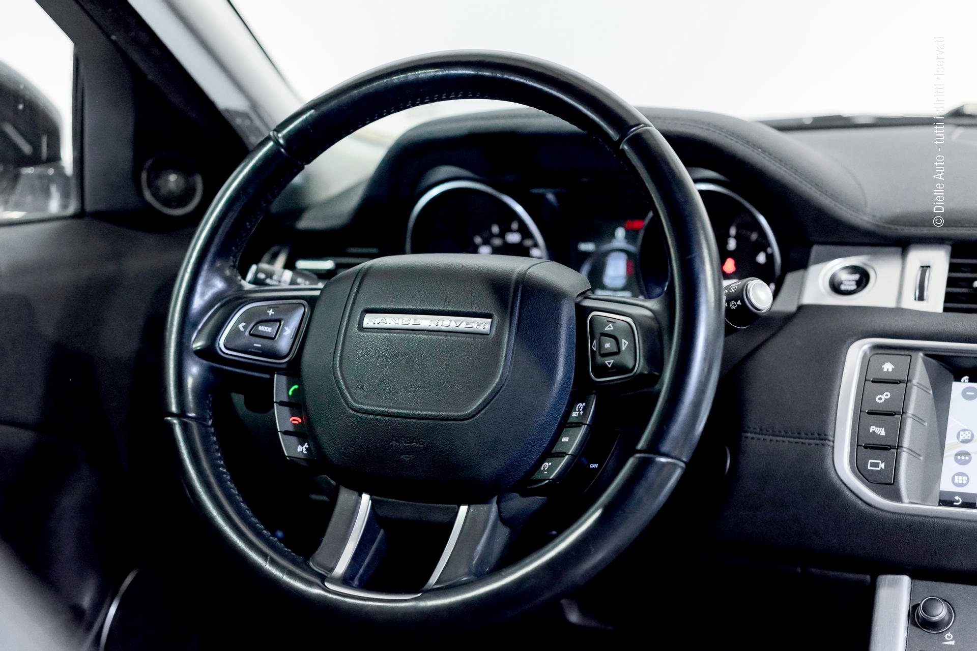 Land Rover Range Rover Evoque 5p 2.0 td4 SE 180cv auto