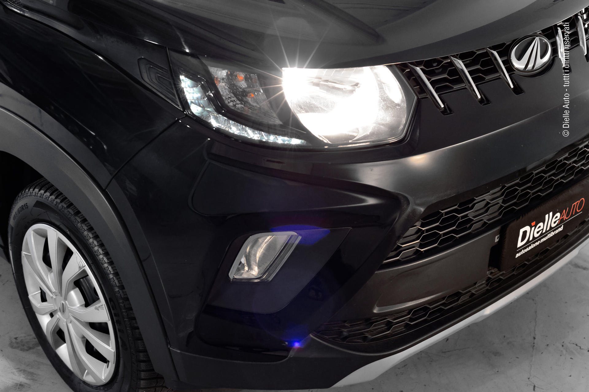 Mahindra KUV100 1.2 K6+ m-bifuel