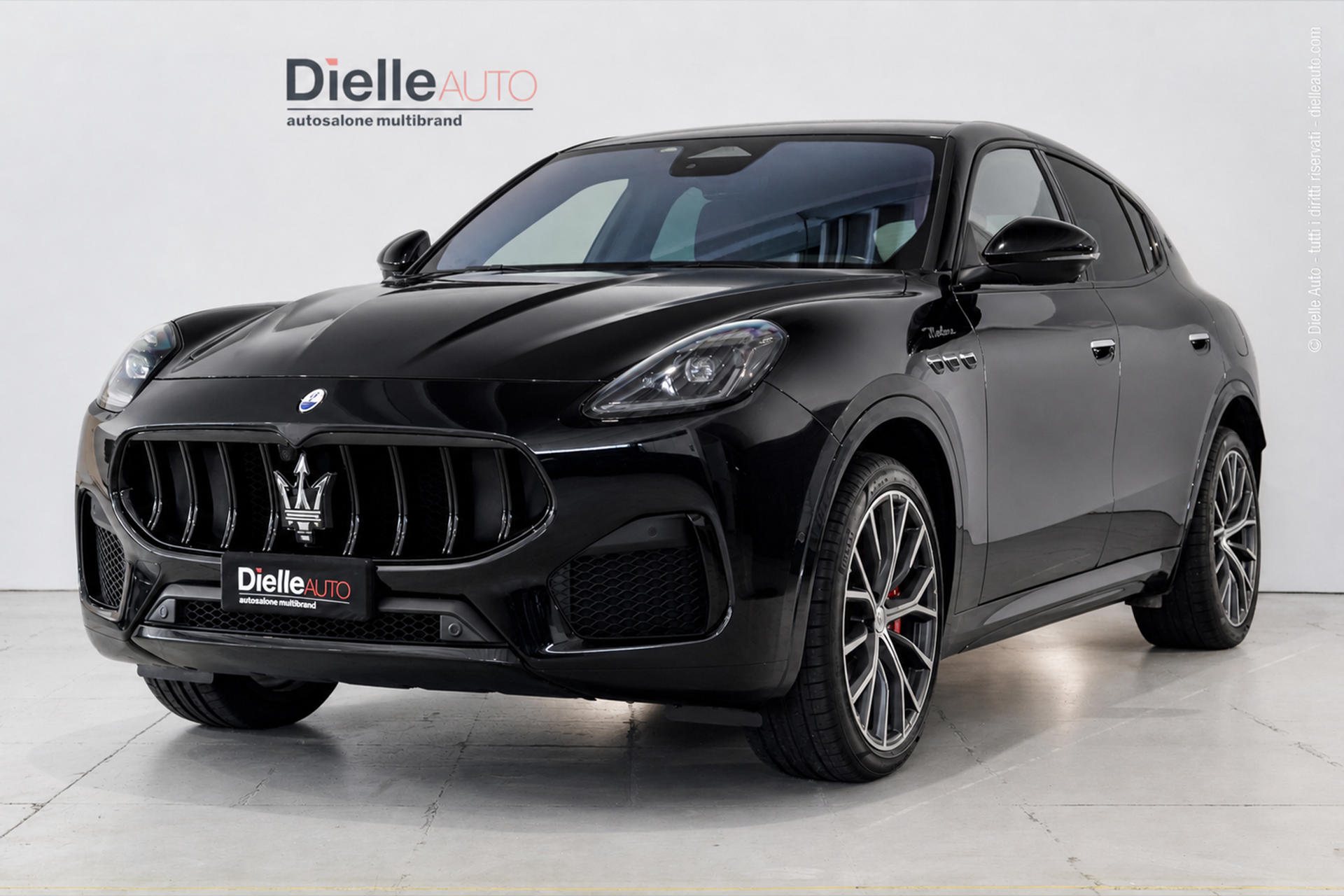 Maserati Grecale 2.0 mhev Modena 330cv auto