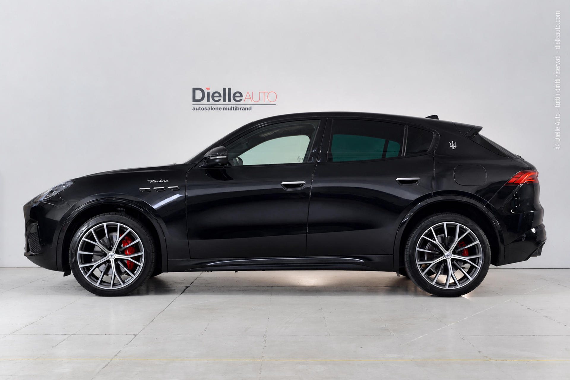 Maserati Grecale 2.0 mhev Modena 330cv auto