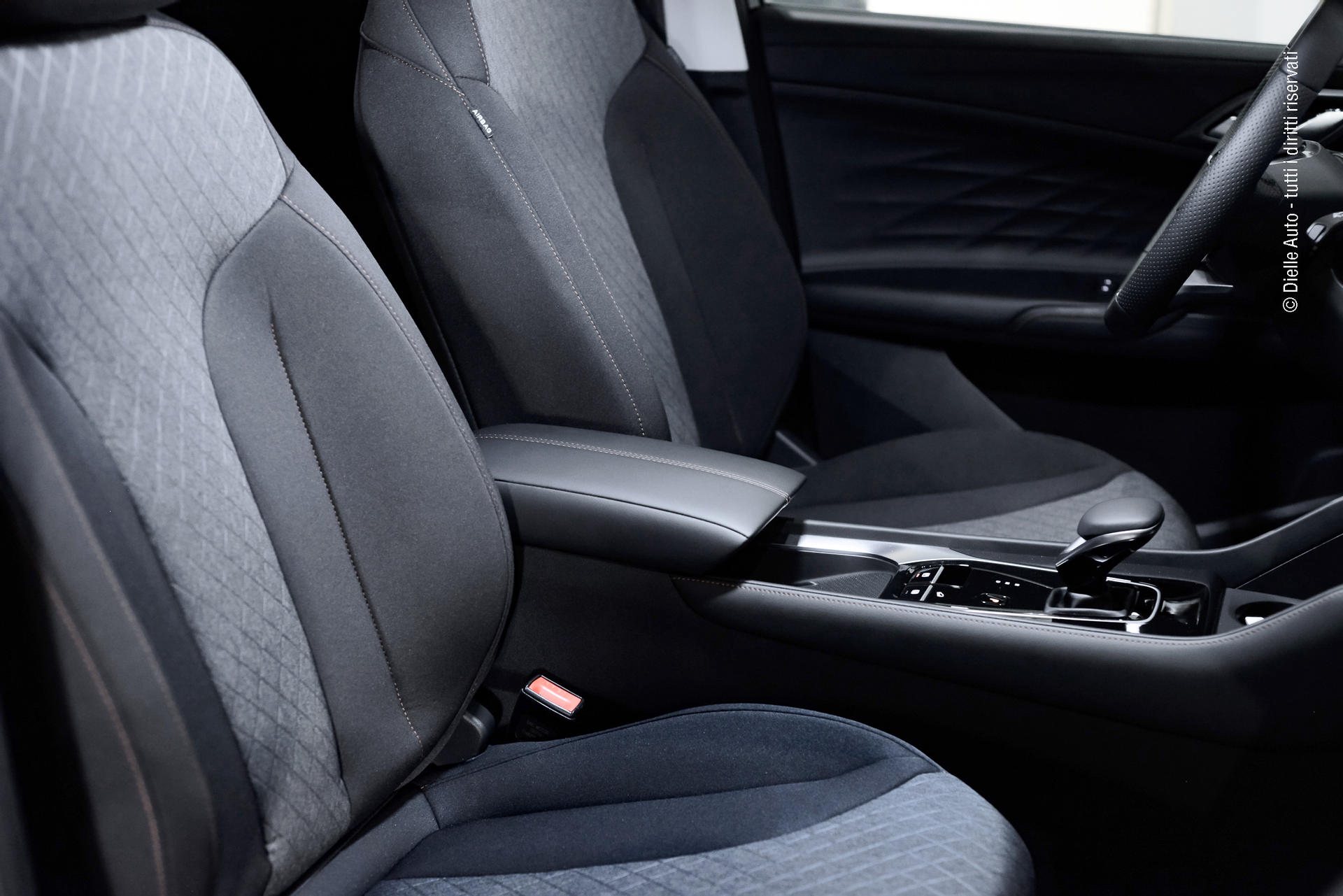 Mg NEW HS 1.5 hybrid+ Comfort auto