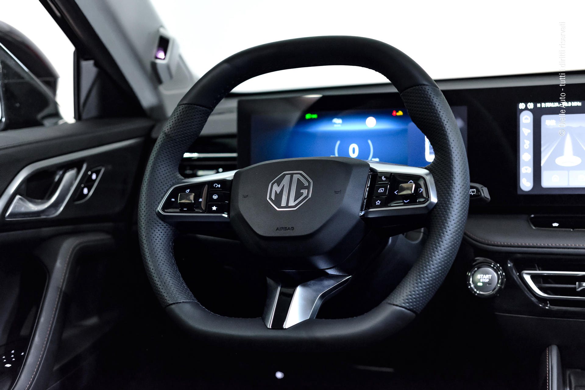 Mg NEW HS 1.5 hybrid+ Comfort auto