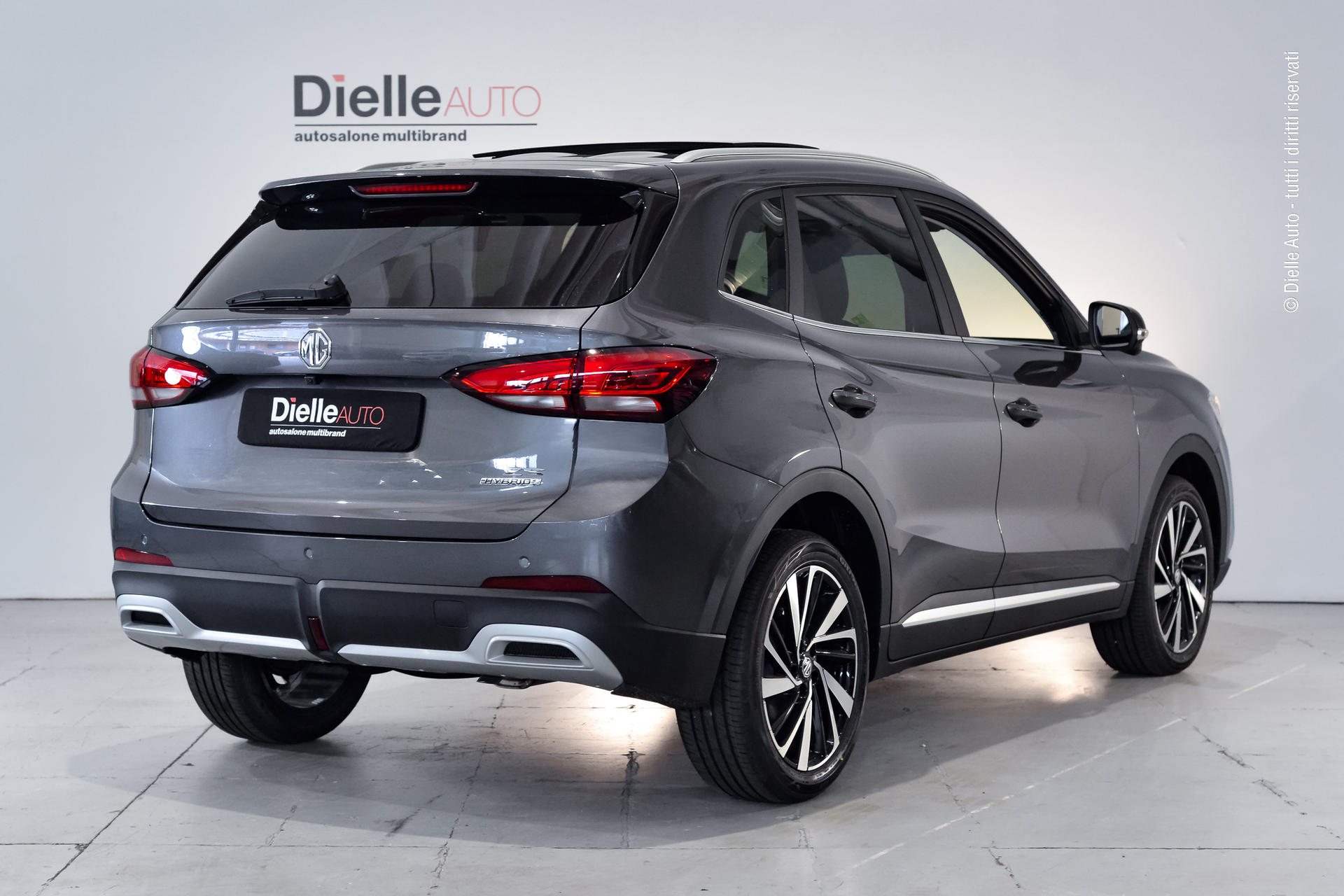 Mg ZS 1.5 hybrid+ Luxury auto *tetto in vetro*