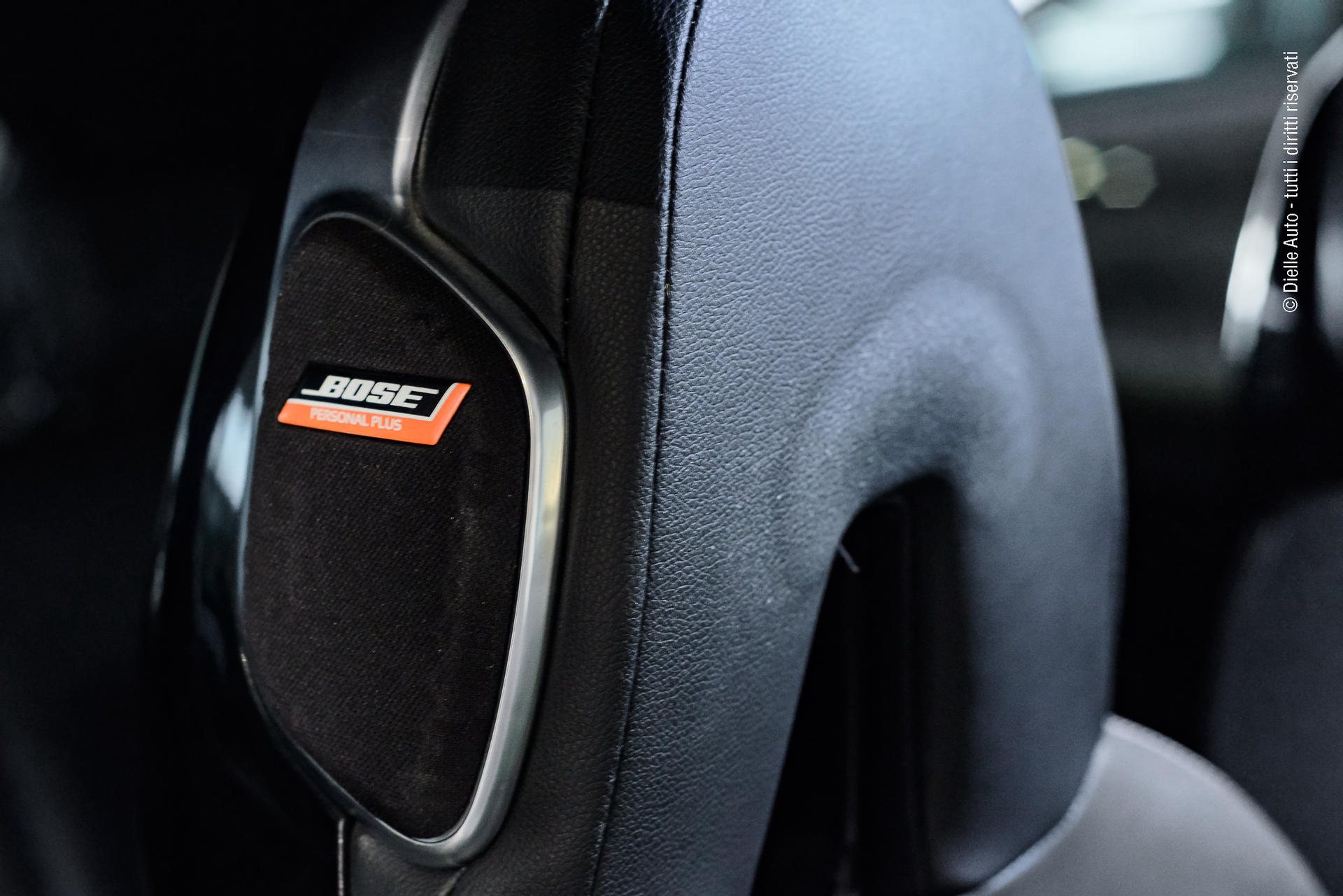 Nissan Juke 1.0 dig-t Tekna 114cv + BOSE 3D