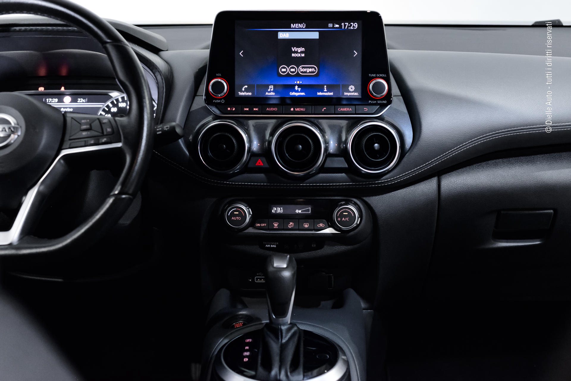 Nissan Juke 1.0 dig-t N-Connecta 114cv dct