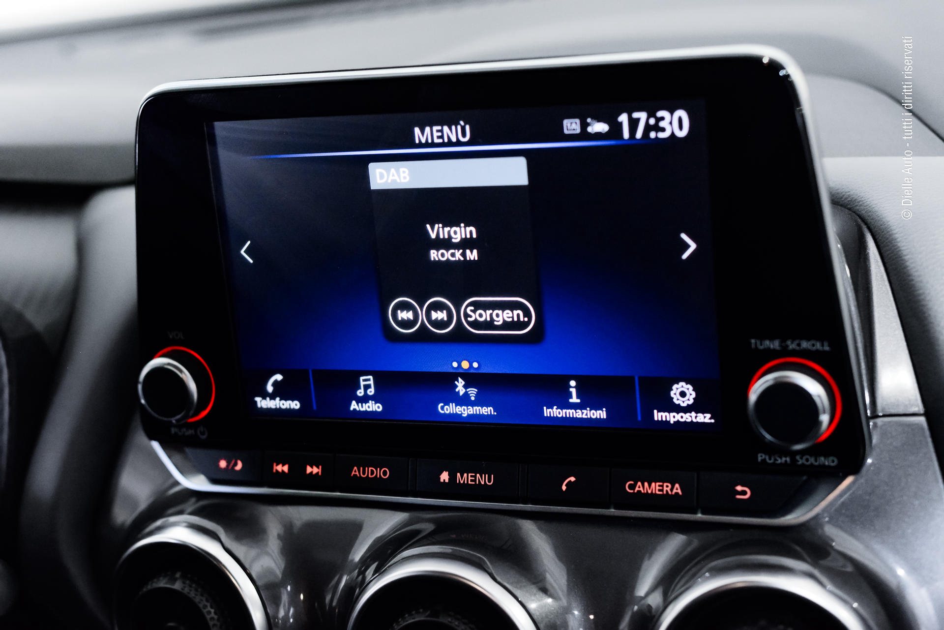 Nissan Juke 1.0 dig-t N-Connecta 114cv dct