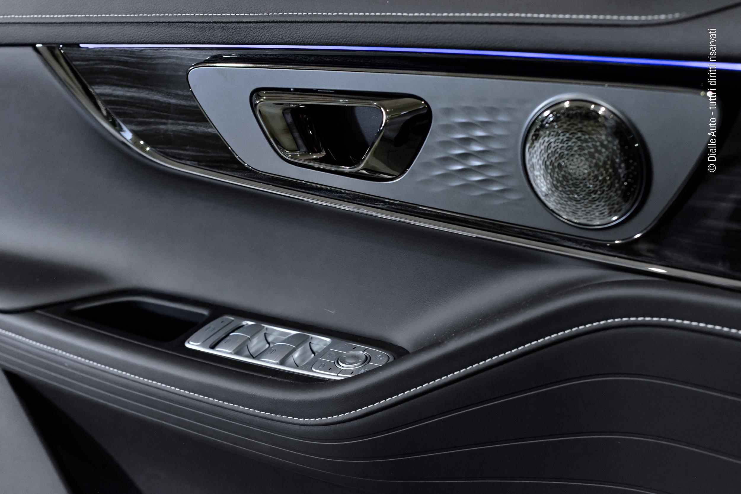 Omoda Omoda 5 SHS-H 1.5 tgdi hev Premium auto