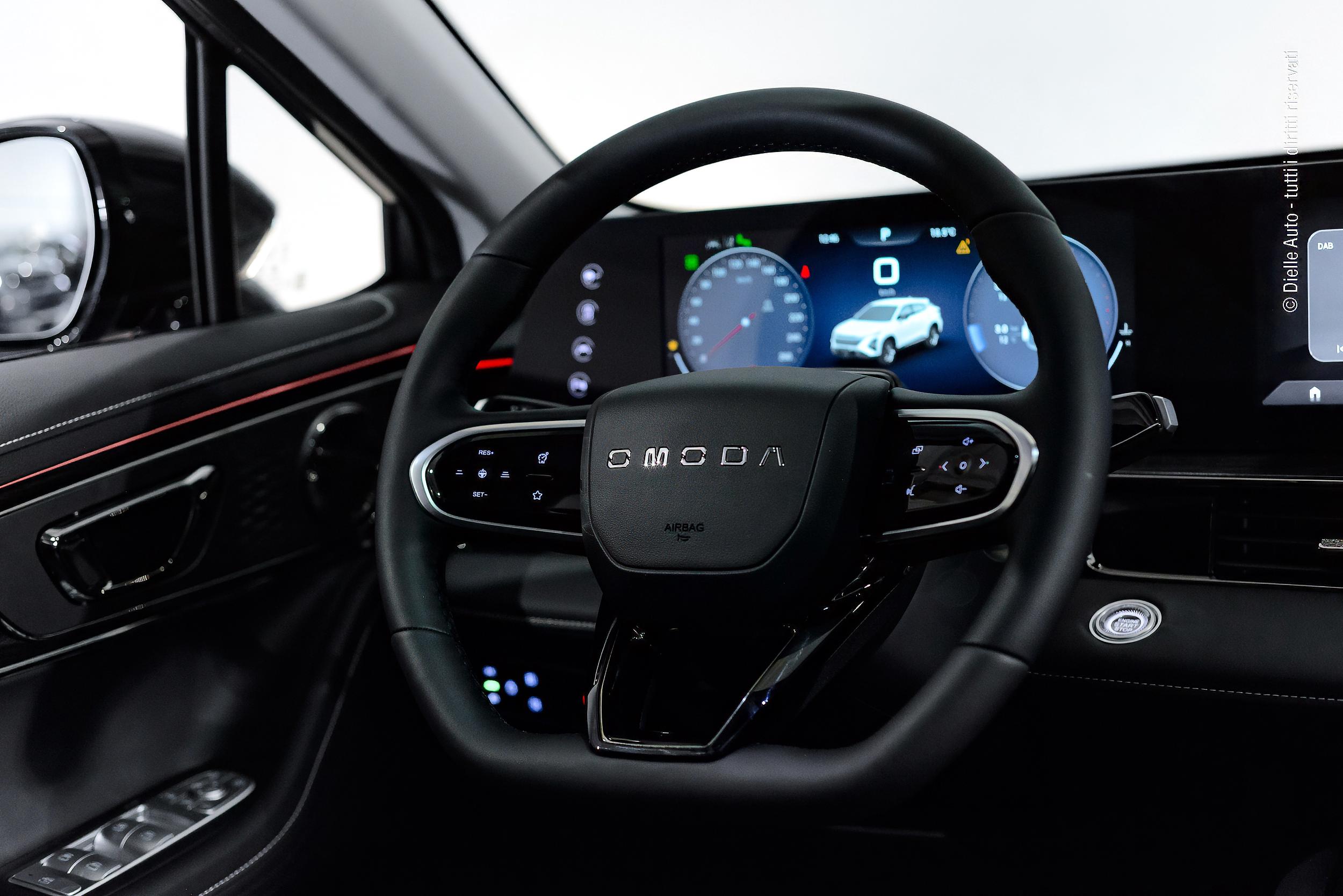 Omoda OMODA 5 1.6 TGDI 7DCT PREMIUM ANNIVERSARY GPL