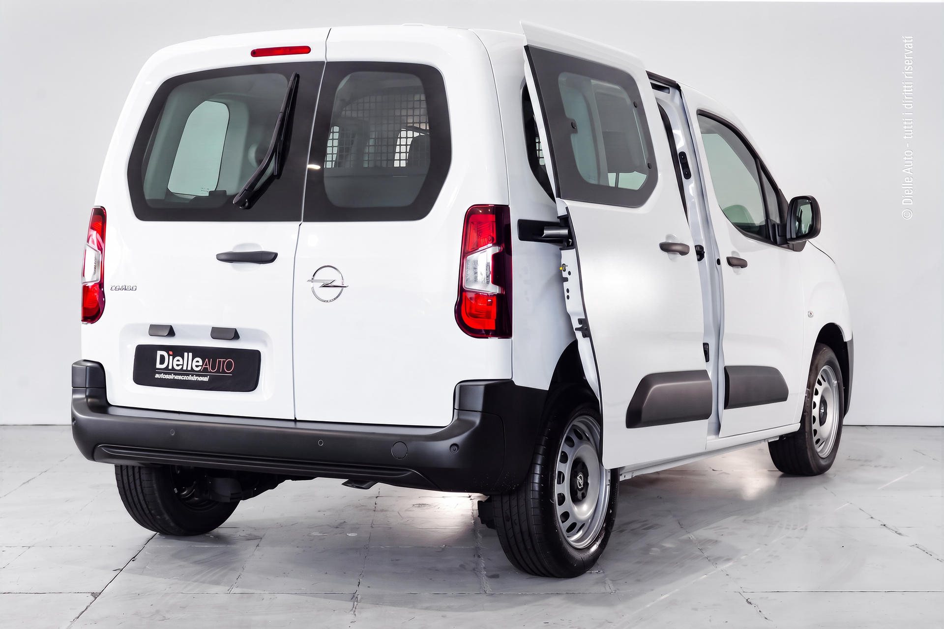 Opel Combo N1 1.5 hdi 100cv 5 posti