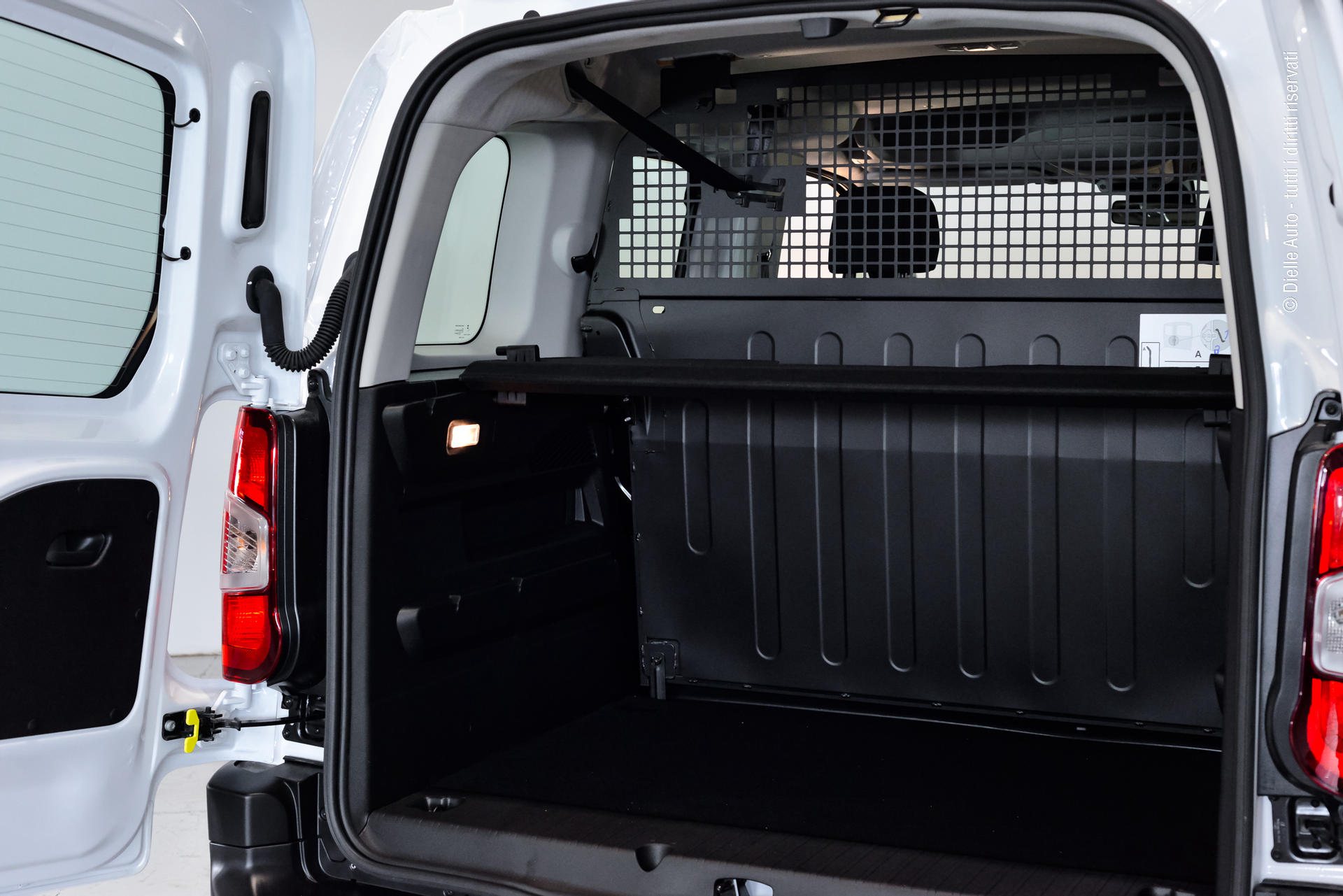Opel Combo N1 1.5 hdi 100cv 5 posti