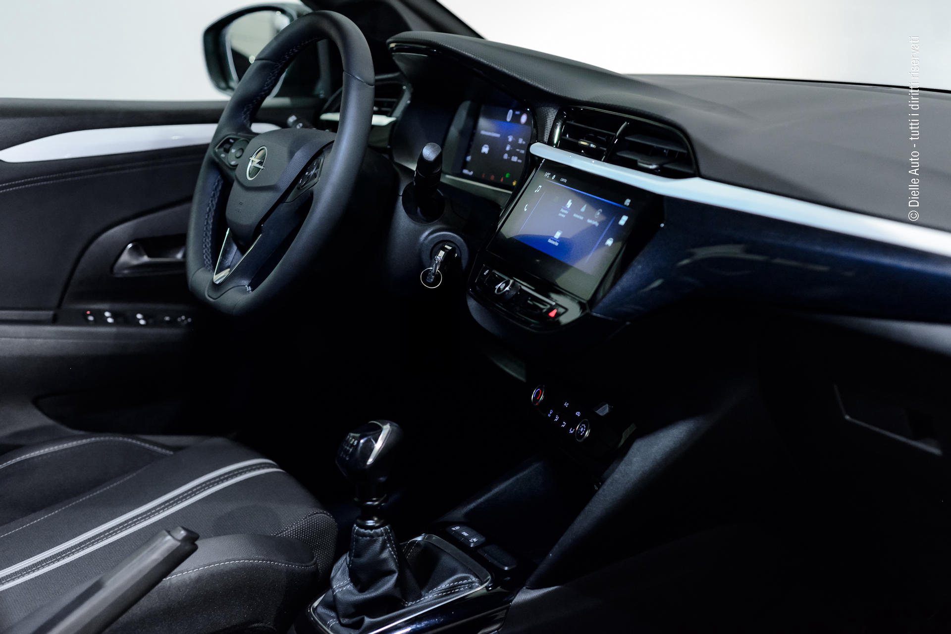 Opel Corsa 1.2 Ultimate s&s 100cv