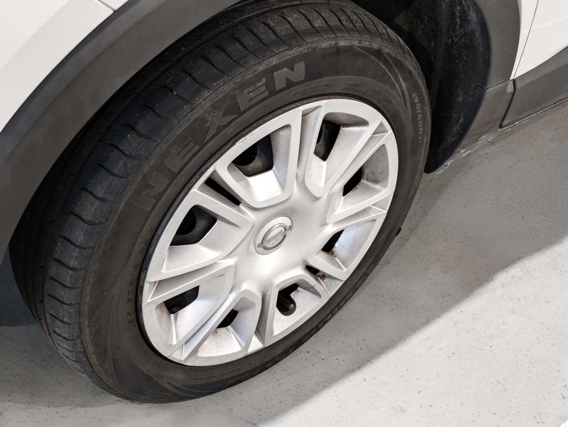 Opel Crossland X 1.6 ecotec Advance s&s 99cv